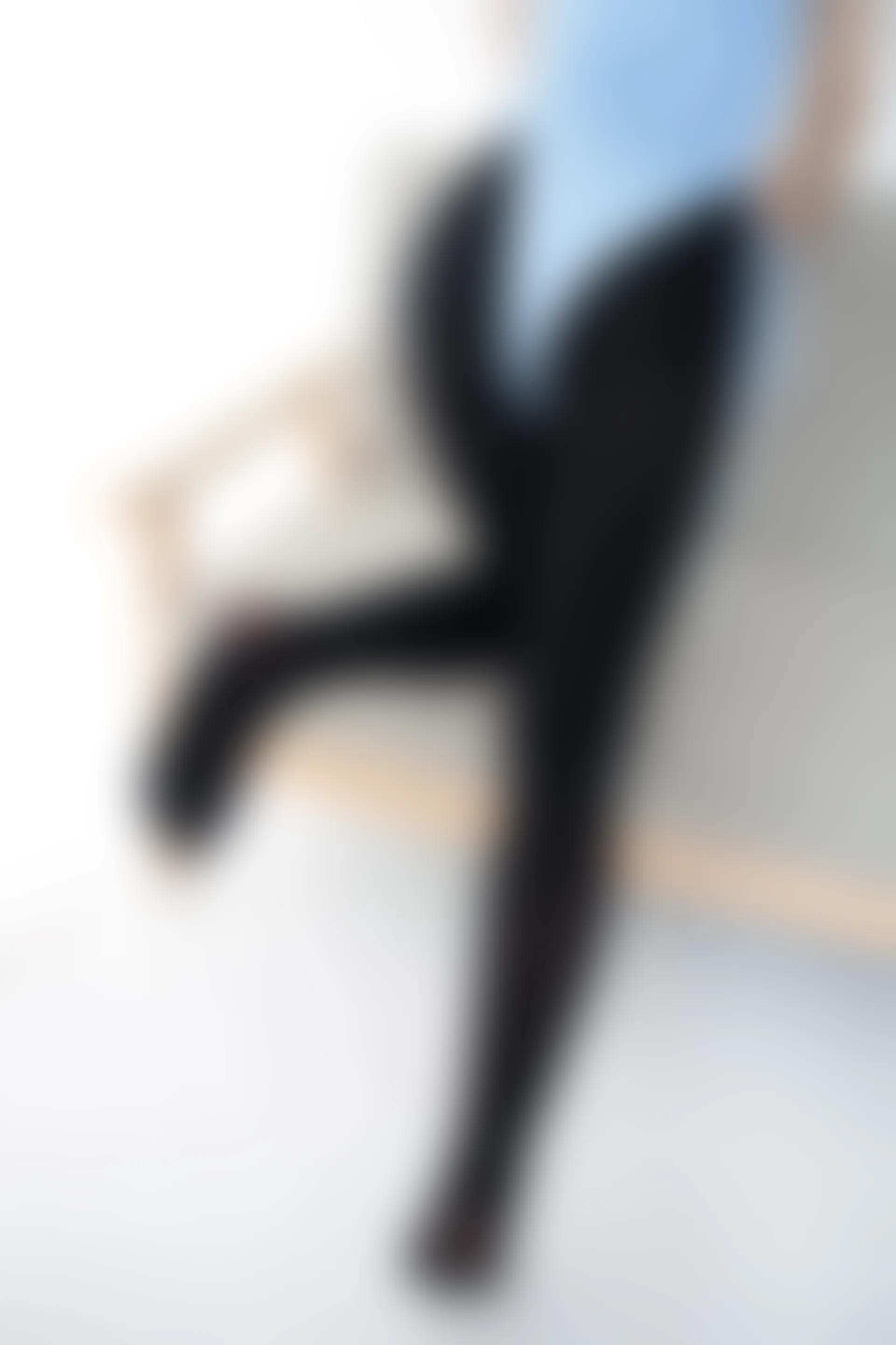 JKFUN-032 [84P1V-2.25G]JKFUN, 森萝财团, 美腿, 美足, 黑丝