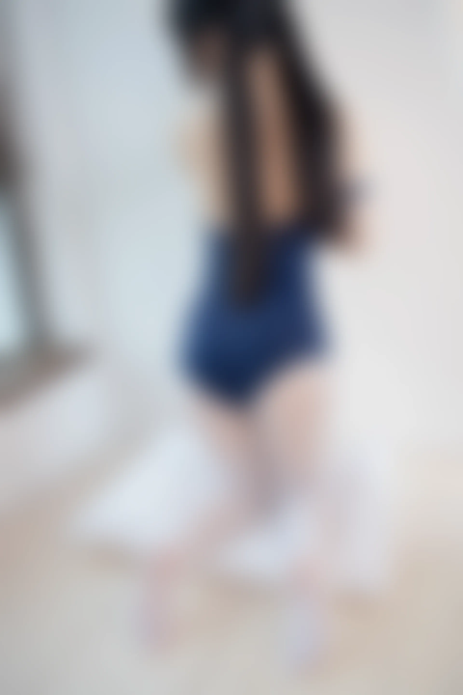 森萝财团 X-048-DZ [94P1V-2.22G]森萝财团, 死库水, 白丝, 美腿