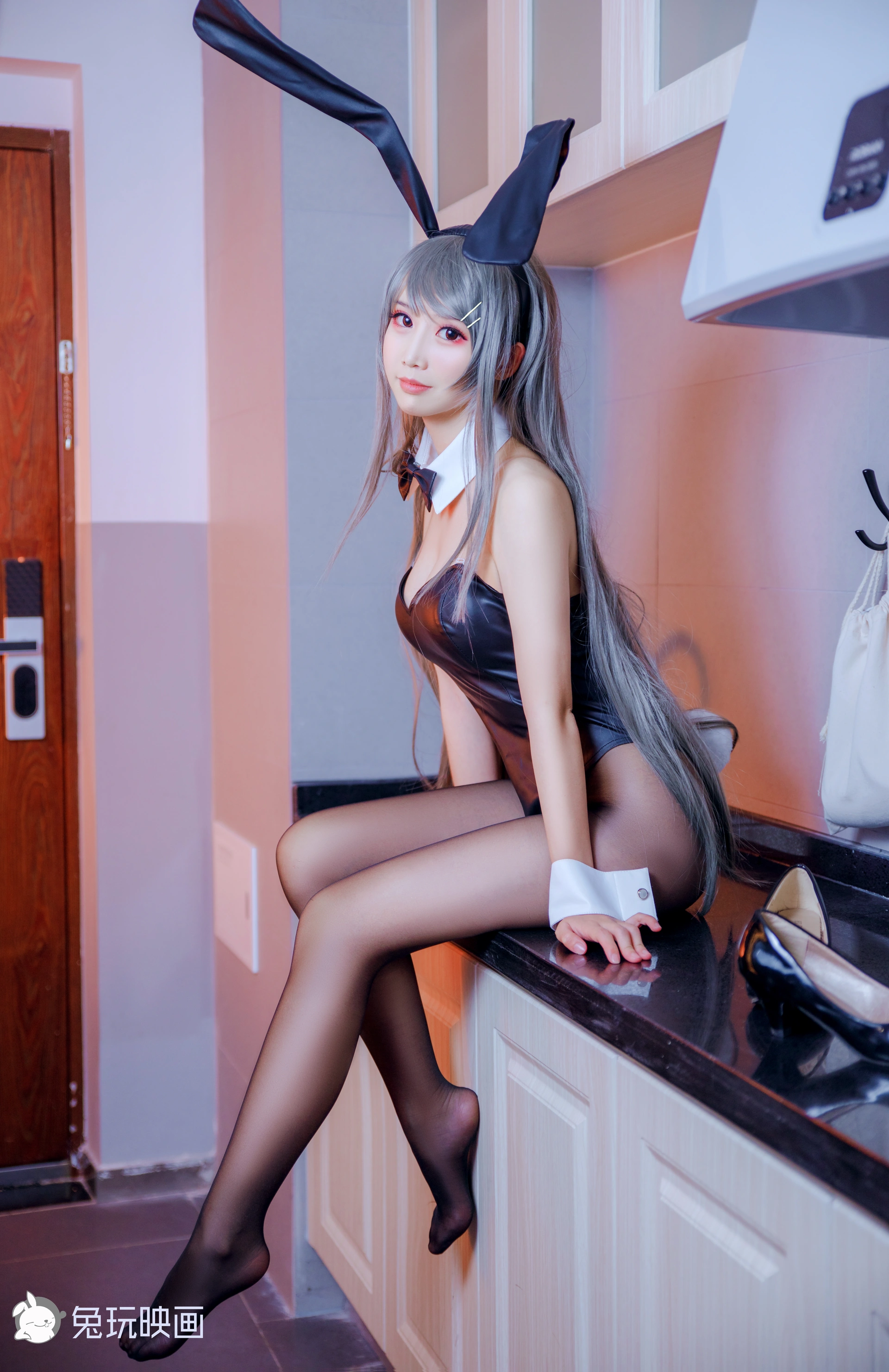 C01.001 爱宕和兔女郎学姐 [45P-787MB]