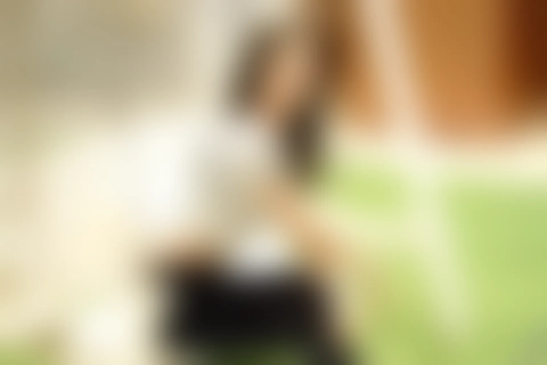初夏女神 NO.072 依依 邻家女孩-商场篇[88P+1V／3.83GB]