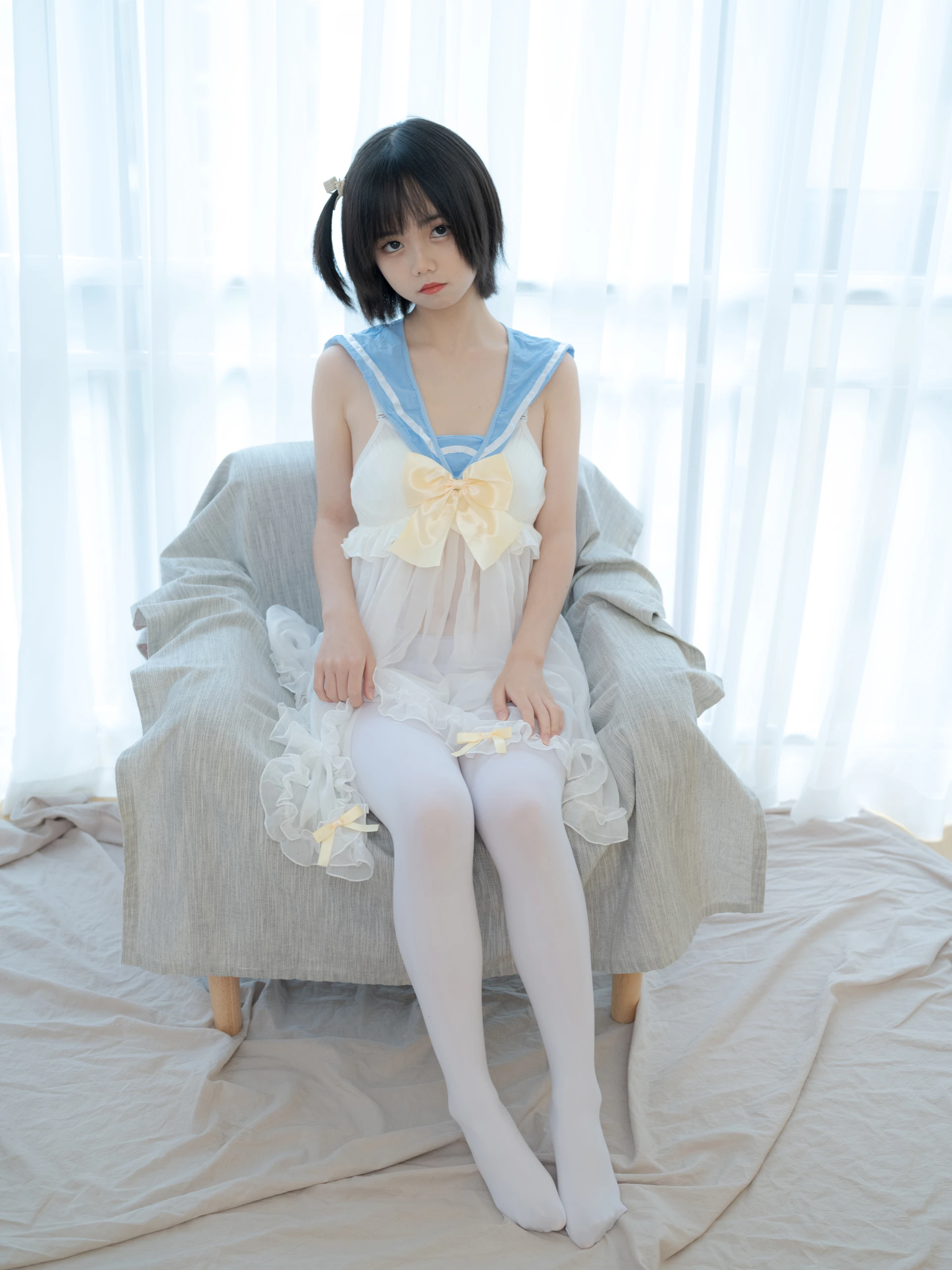 少女秩序 GR07L 小鱼 白丝睡衣 [37P-1.39GB]小鱼, 少女秩序, 白丝, 睡衣, 美腿, 美足
