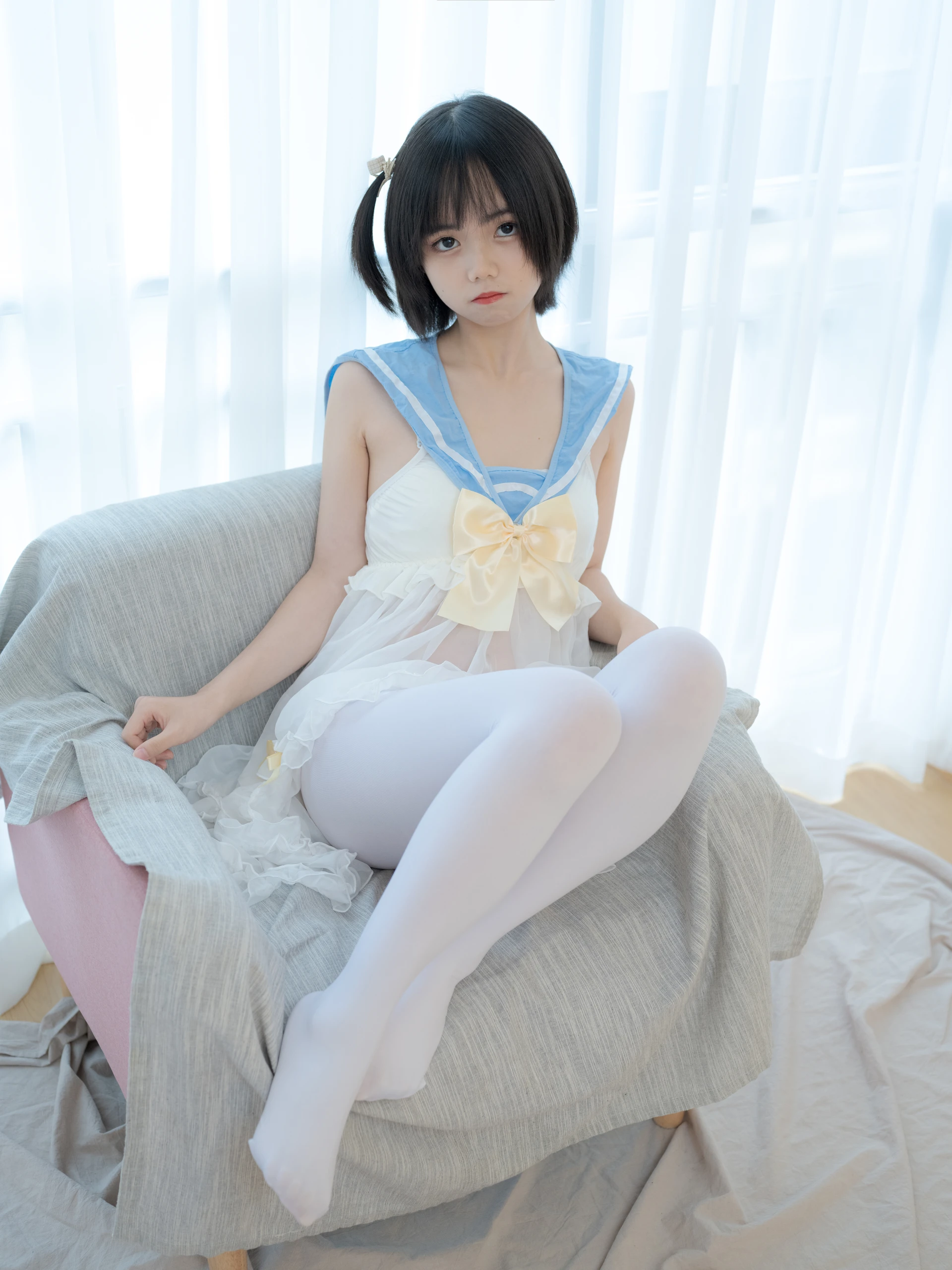少女秩序 GR07L 小鱼 白丝睡衣 [37P-1.39GB]小鱼, 少女秩序, 白丝, 睡衣, 美腿, 美足