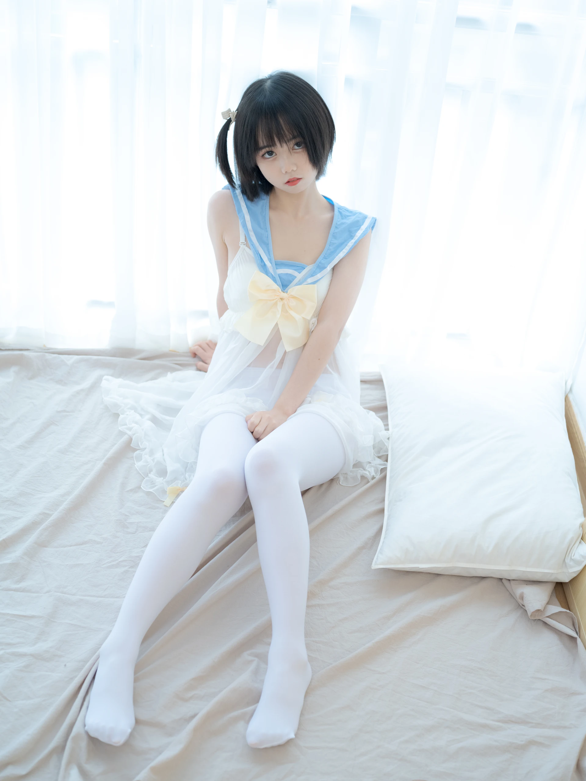 少女秩序 GR07L 小鱼 白丝睡衣 [37P-1.39GB]小鱼, 少女秩序, 白丝, 睡衣, 美腿, 美足