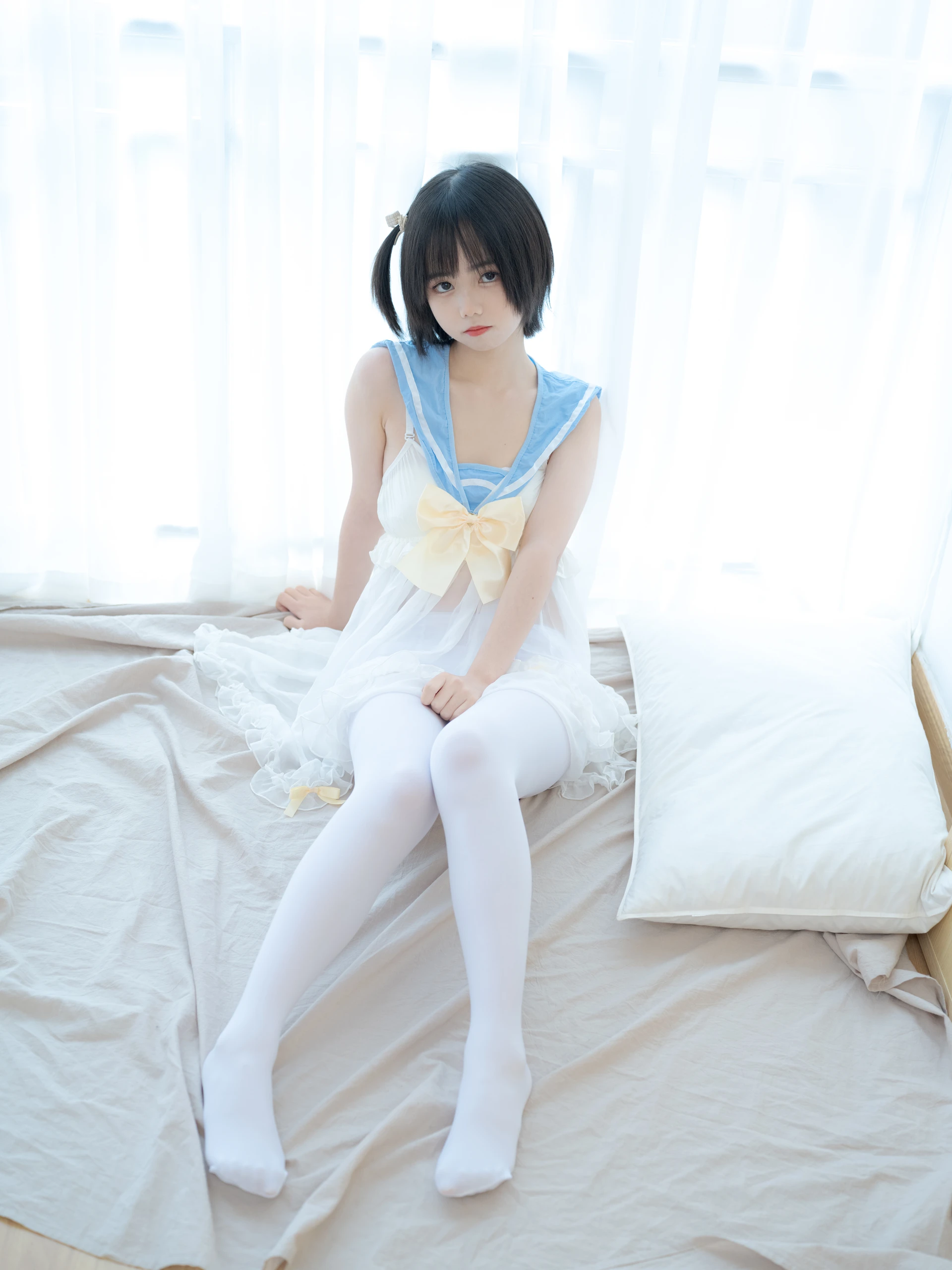 少女秩序 GR07L 小鱼 白丝睡衣 [37P-1.39GB]小鱼, 少女秩序, 白丝, 睡衣, 美腿, 美足