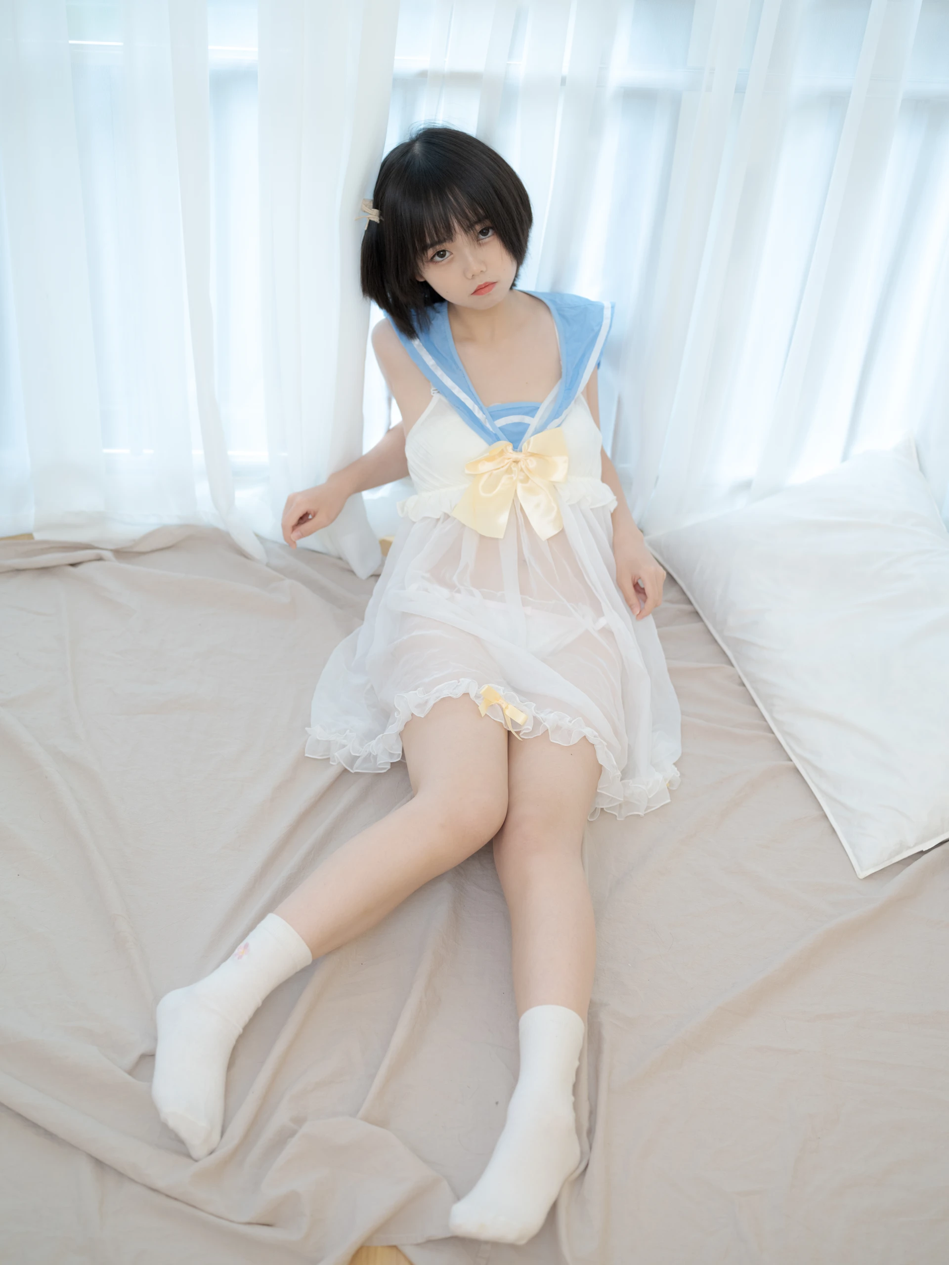 少女秩序 GR07L 小鱼 白丝睡衣 [37P-1.39GB]小鱼, 少女秩序, 白丝, 睡衣, 美腿, 美足