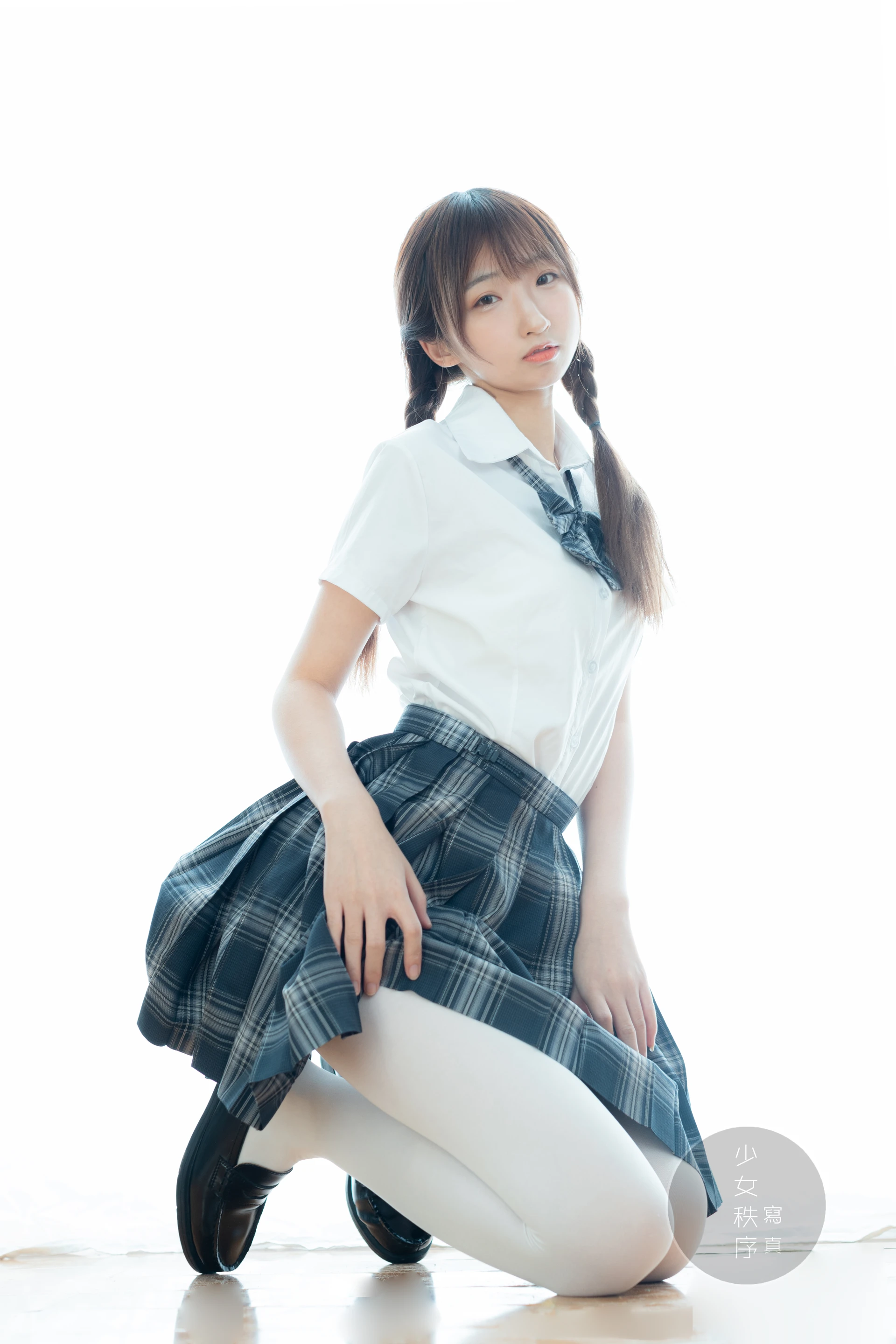 少女秩序 EX.10 鹿可 白丝JK双马尾（七夕情景音频特别篇）[35P1V-757.6M]JK制服, 双马尾, 少女秩序, 白丝, 美腿, 美足, 鹿可