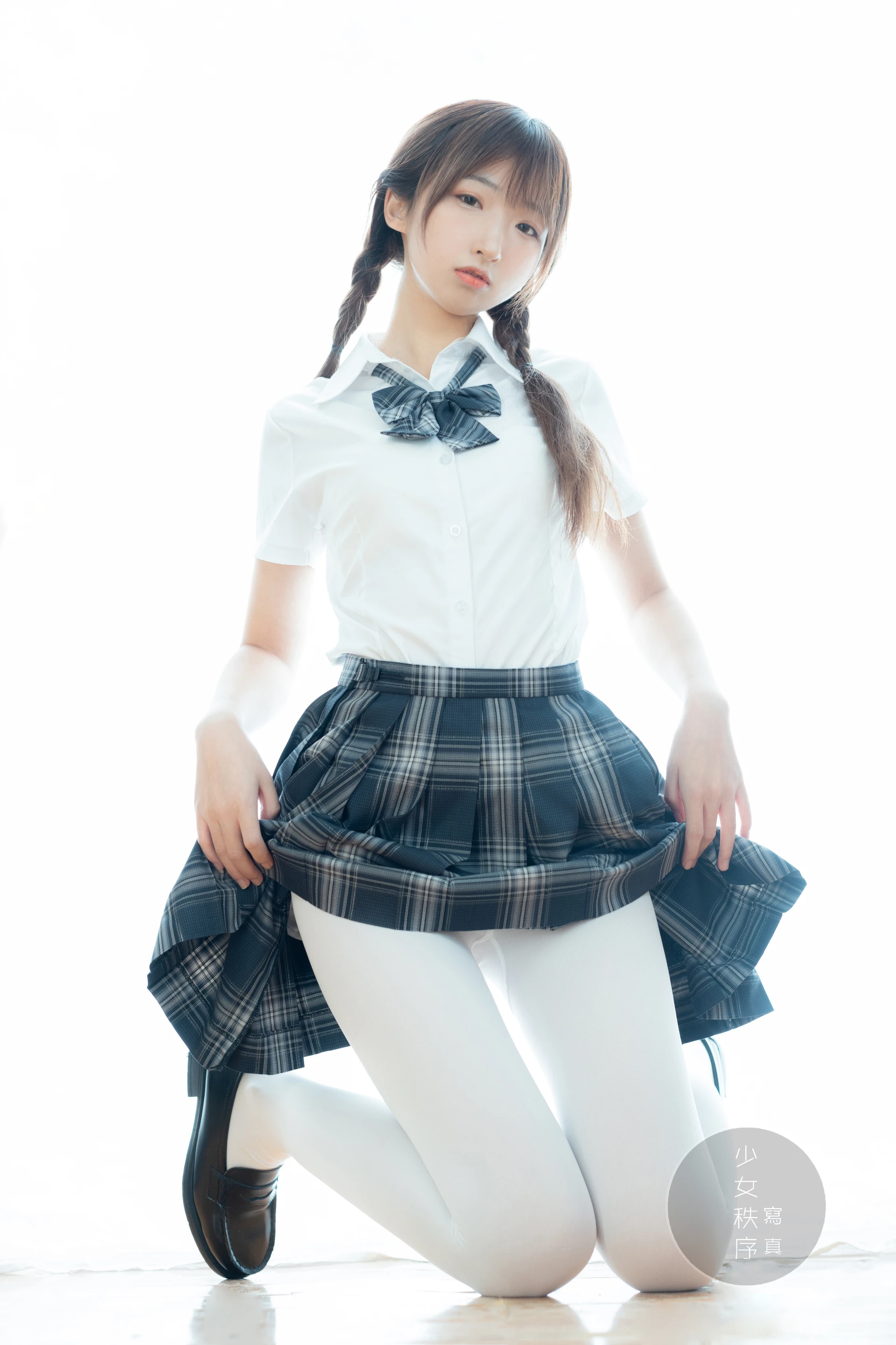 少女秩序 EX.10 鹿可 白丝JK双马尾（七夕情景音频特别篇）[35P1V-757.6M]JK制服, 双马尾, 少女秩序, 白丝, 美腿, 美足, 鹿可