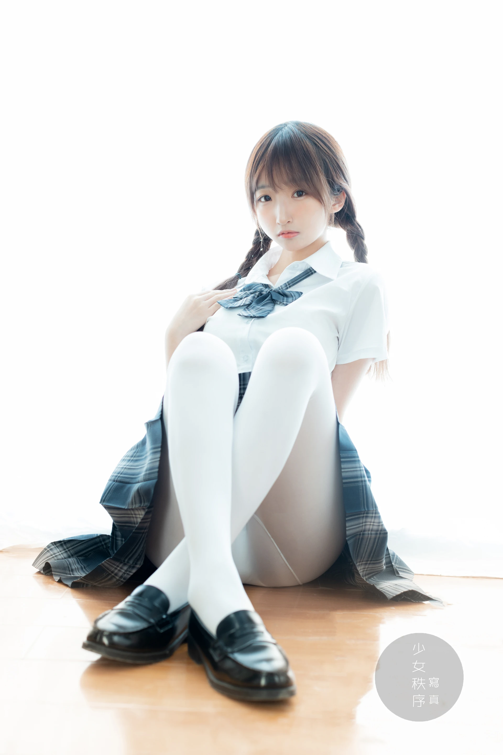 少女秩序 EX.10 鹿可 白丝JK双马尾（七夕情景音频特别篇）[35P1V-757.6M]JK制服, 双马尾, 少女秩序, 白丝, 美腿, 美足, 鹿可