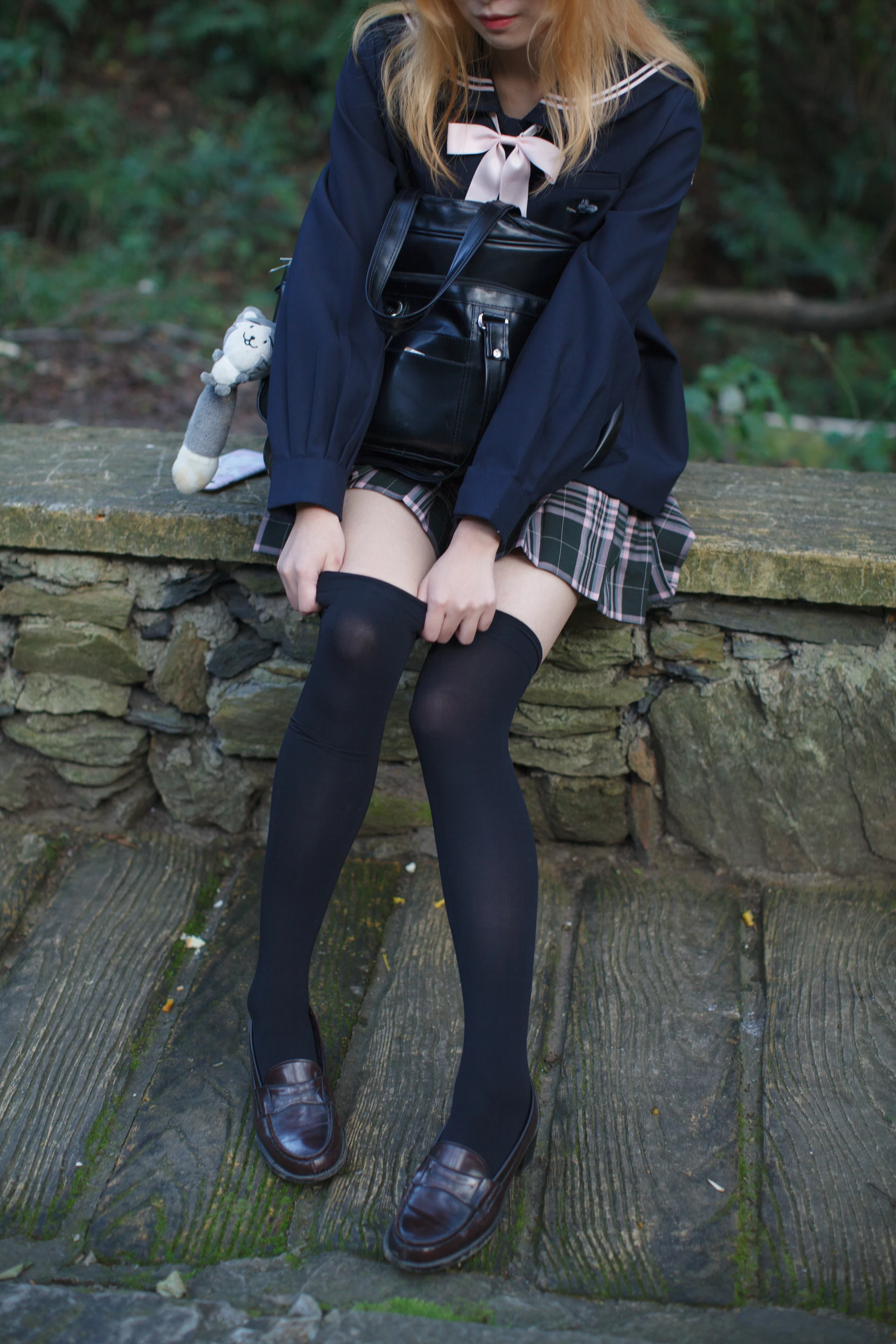 少女秩序 EX.02 户外黑丝+白丝JK双马尾[80P-843.3M]JK制服, 双马尾, 少女秩序, 白丝, 美腿, 美足, 黑丝