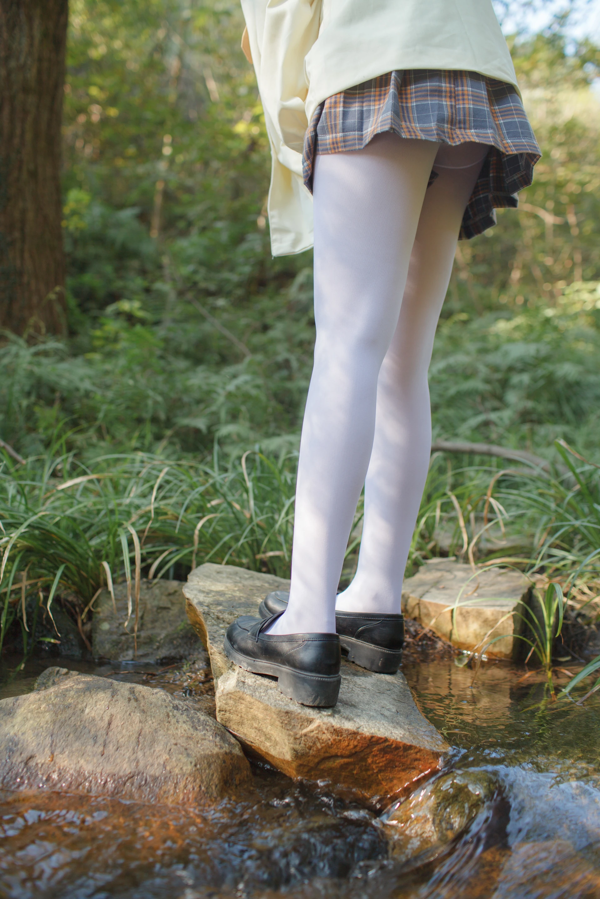 少女秩序 EX.02 户外黑丝+白丝JK双马尾[80P-843.3M]JK制服, 双马尾, 少女秩序, 白丝, 美腿, 美足, 黑丝