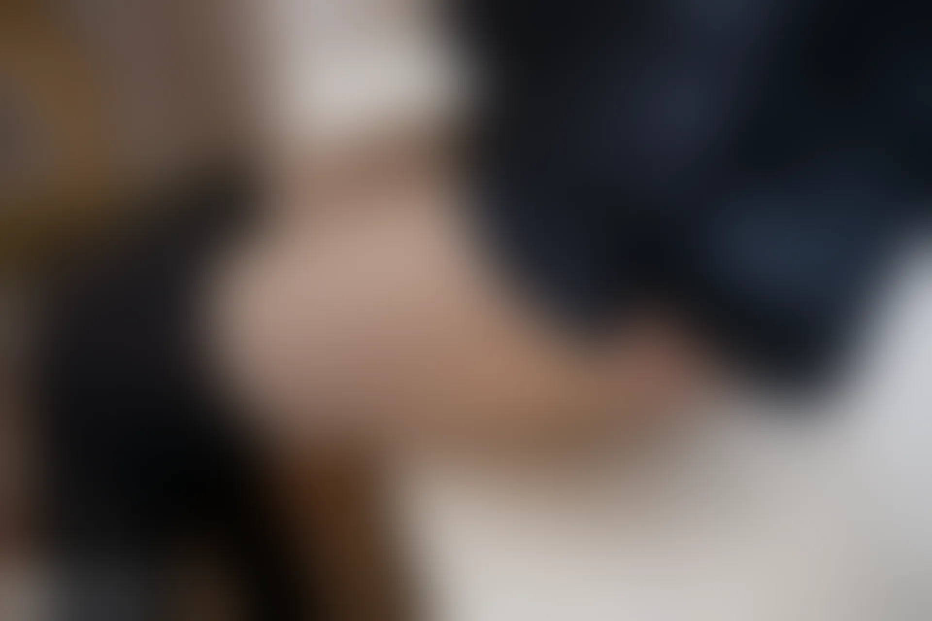 C20.008 长腿姐姐 [40P-79MB]