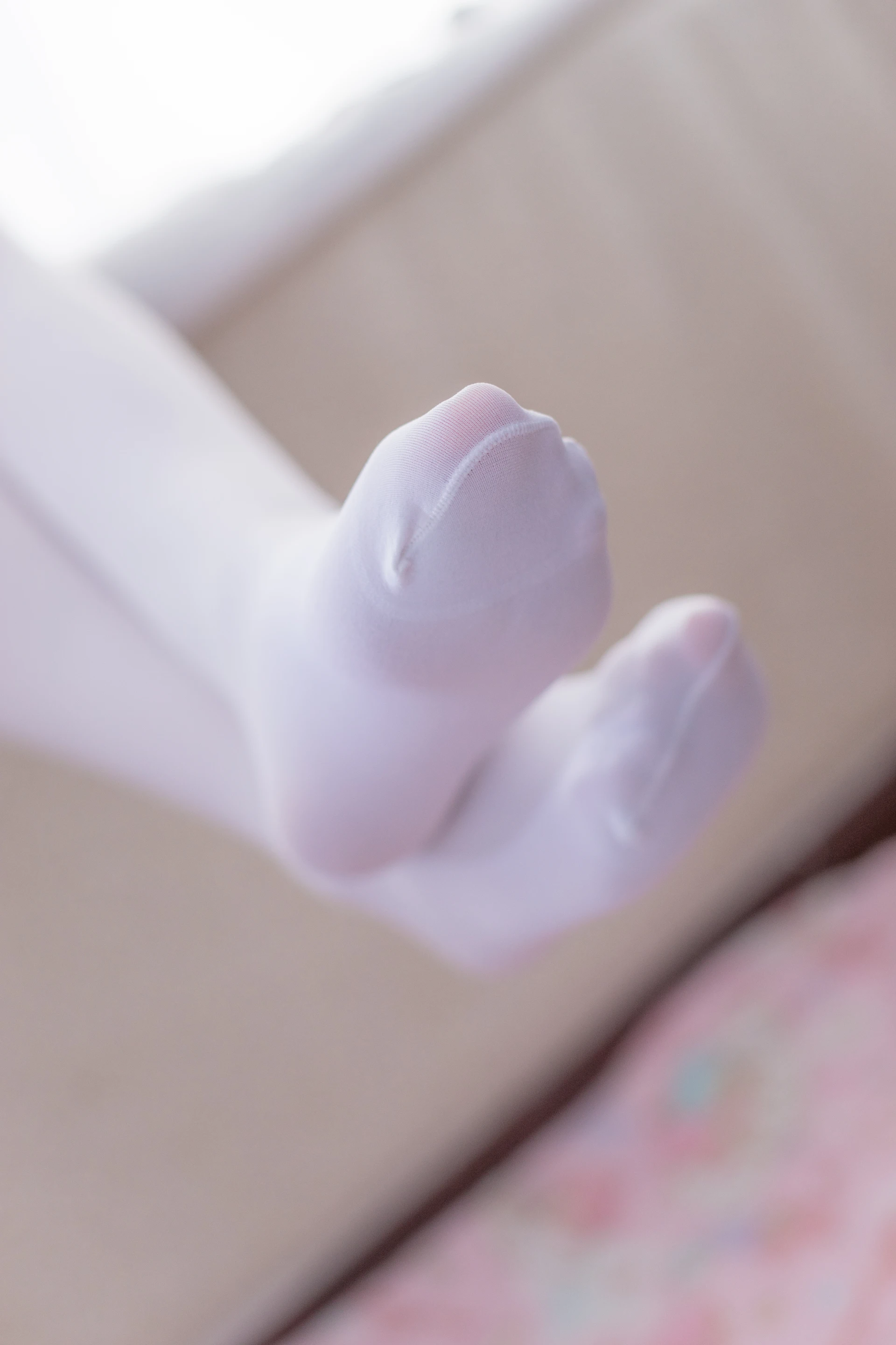 轻兰映画 VOL.007 [51P-338M]可爱, 白丝, 美腿, 美足, 轻兰映画