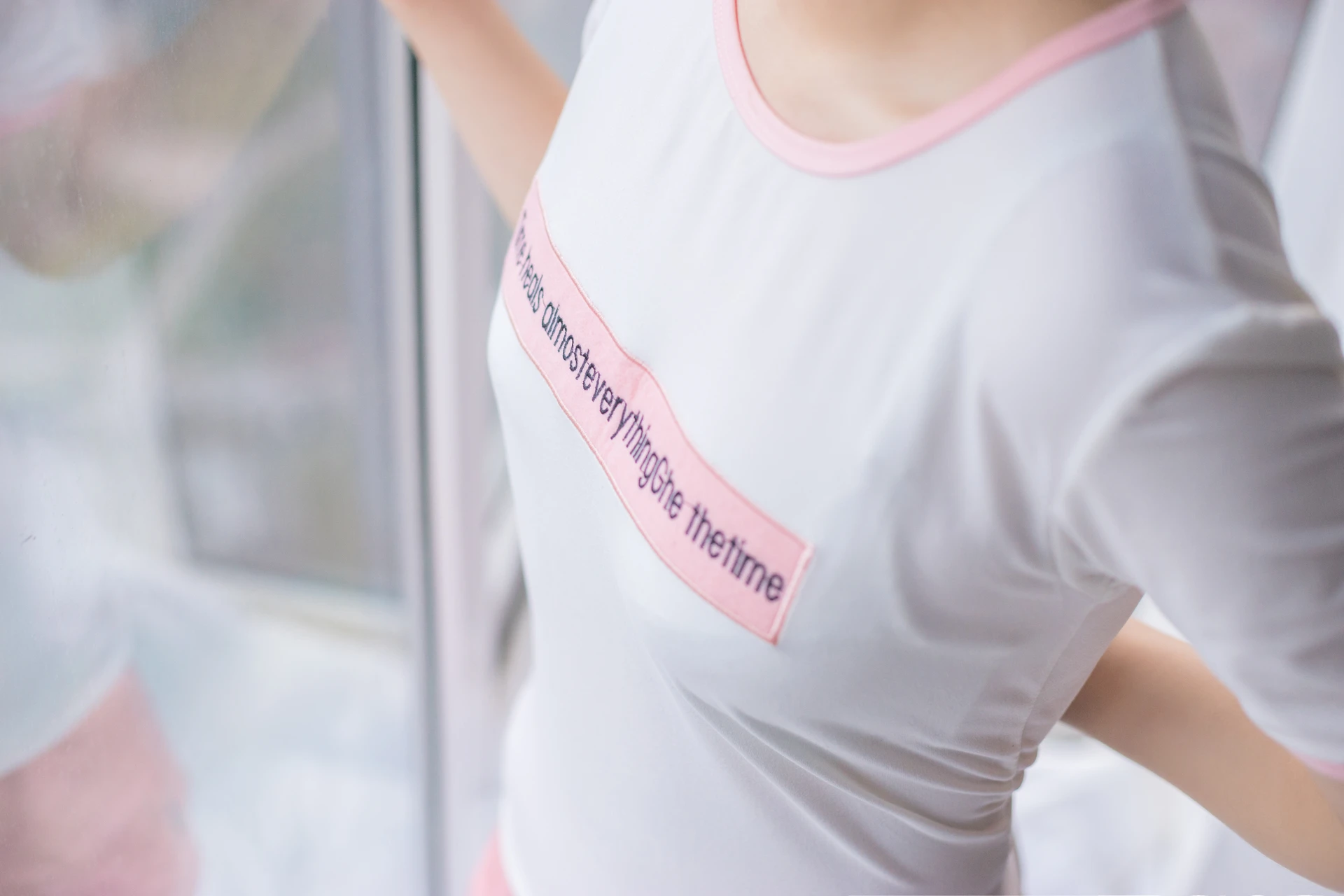 轻兰映画 VOL.007 [51P-338M]可爱, 白丝, 美腿, 美足, 轻兰映画