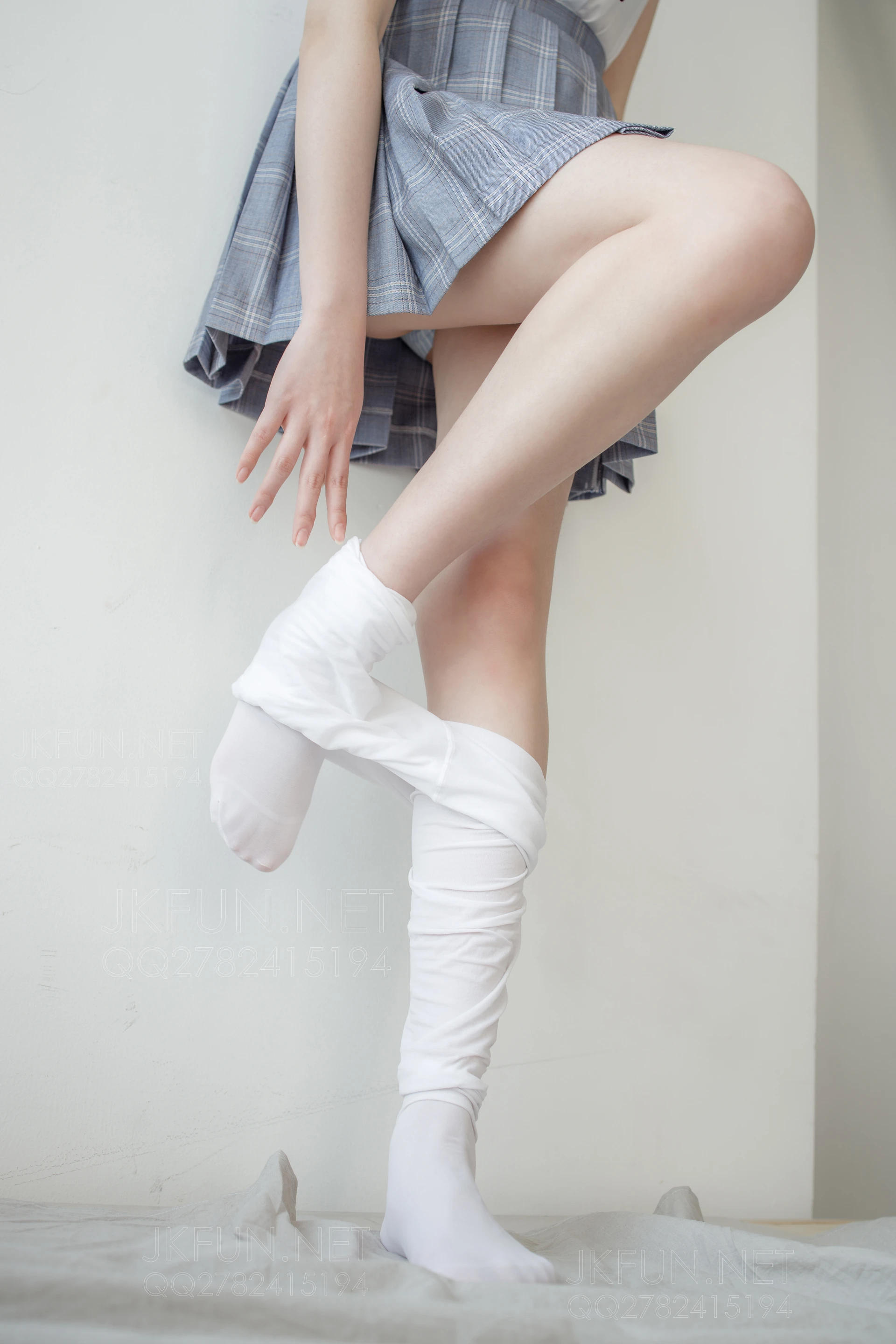 JKFUN-002 [230P1V-5.19G]Aika, JKFUN, 制服, 可爱, 学生装, 森萝财团, 白丝, 美腿, 美足
