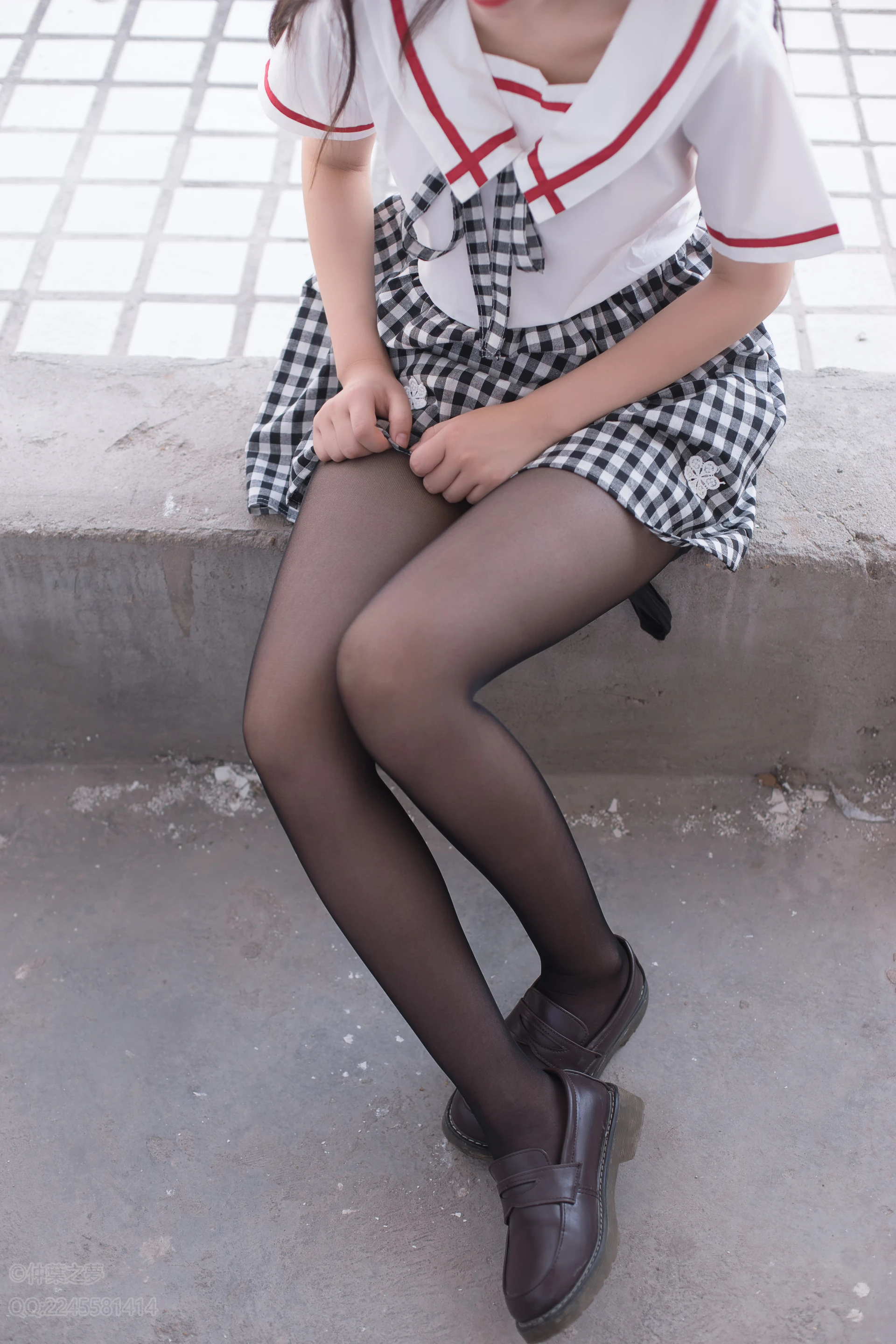 轻兰映画 SPL.007 [90P-774M]美腿, 轻兰映画, 黑丝