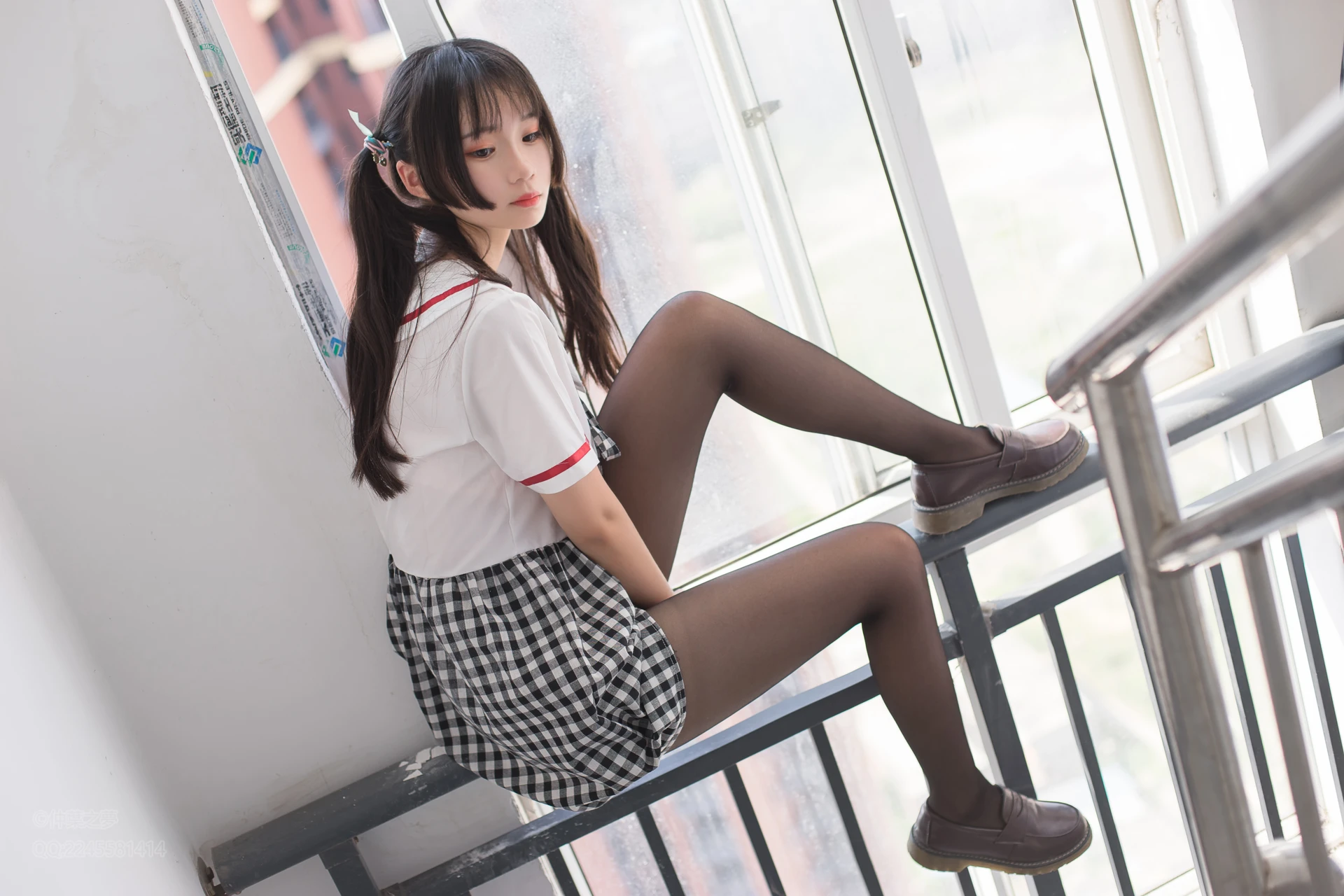 轻兰映画 SPL.007 [90P-774M]美腿, 轻兰映画, 黑丝