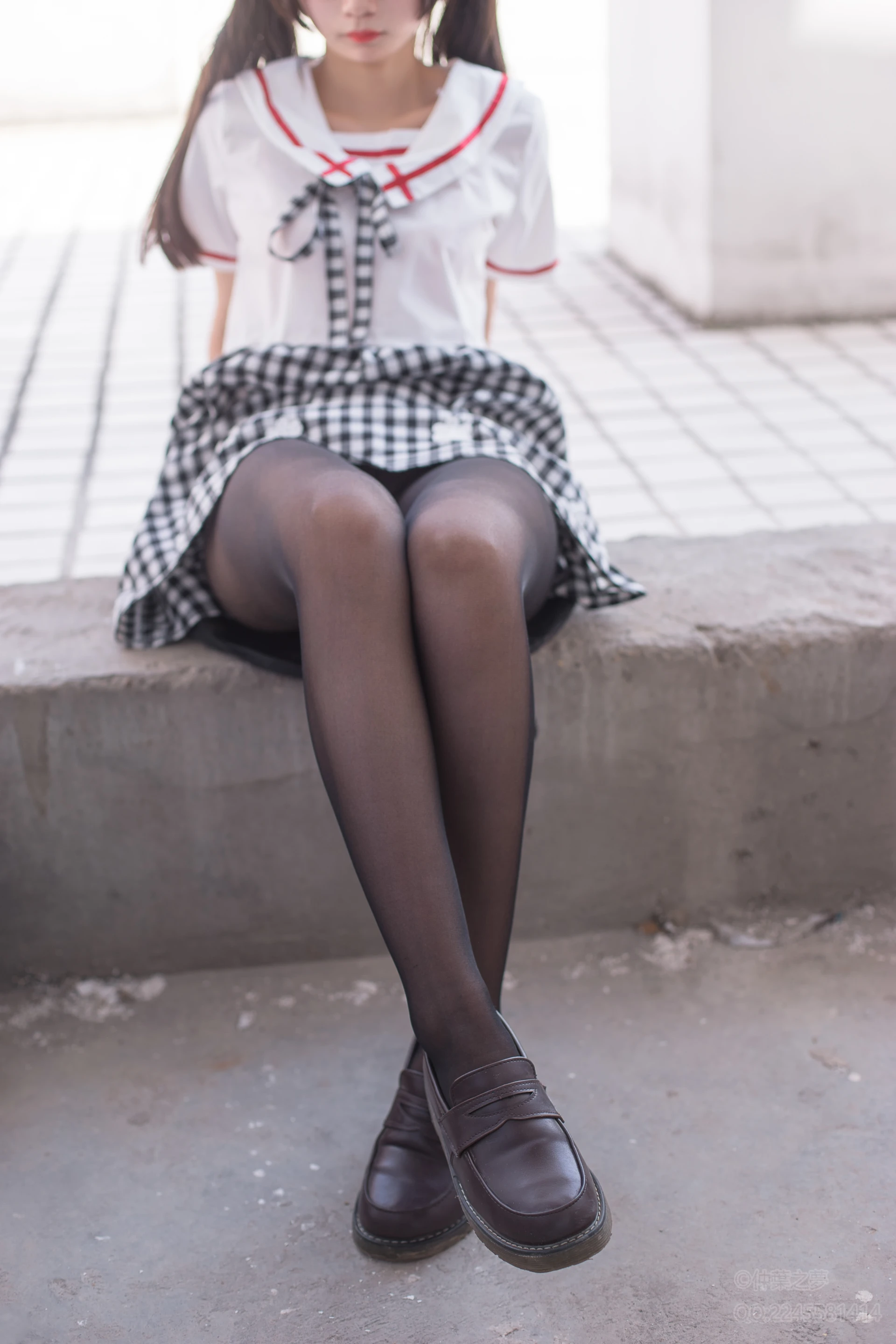 轻兰映画 SPL.007 [90P-774M]美腿, 轻兰映画, 黑丝