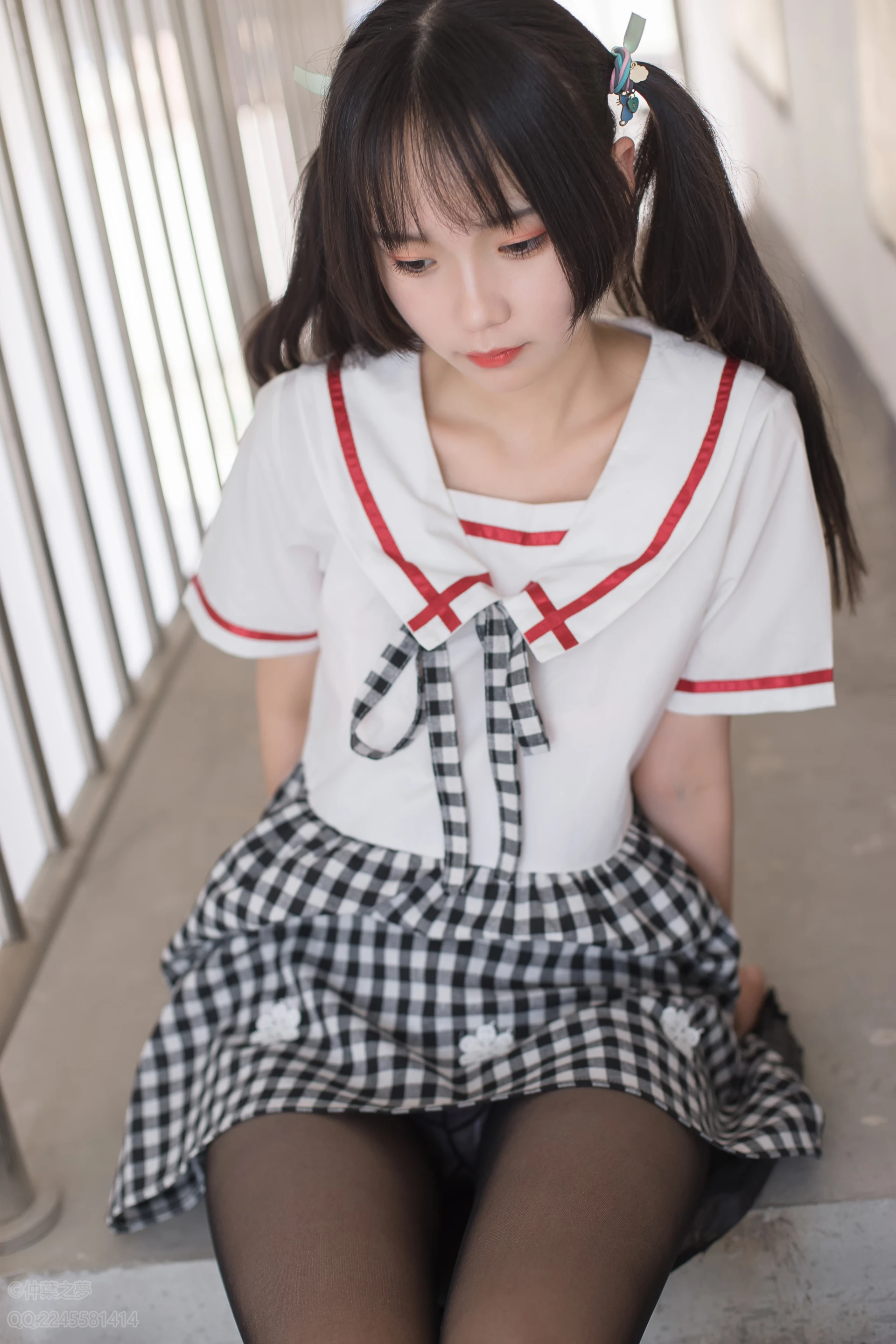 轻兰映画 SPL.007 [90P-774M]美腿, 轻兰映画, 黑丝