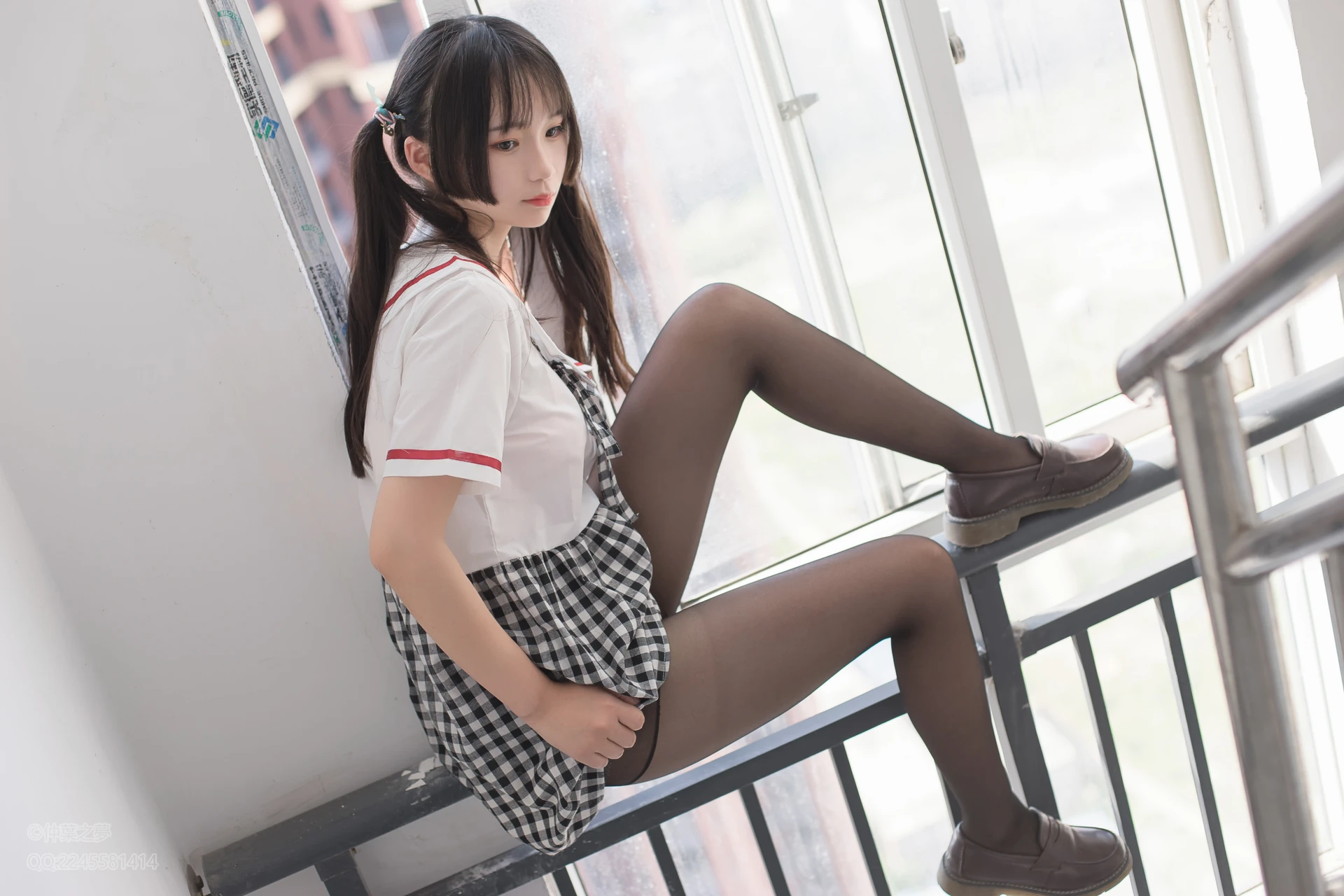 轻兰映画 SPL.007 [90P-774M]美腿, 轻兰映画, 黑丝