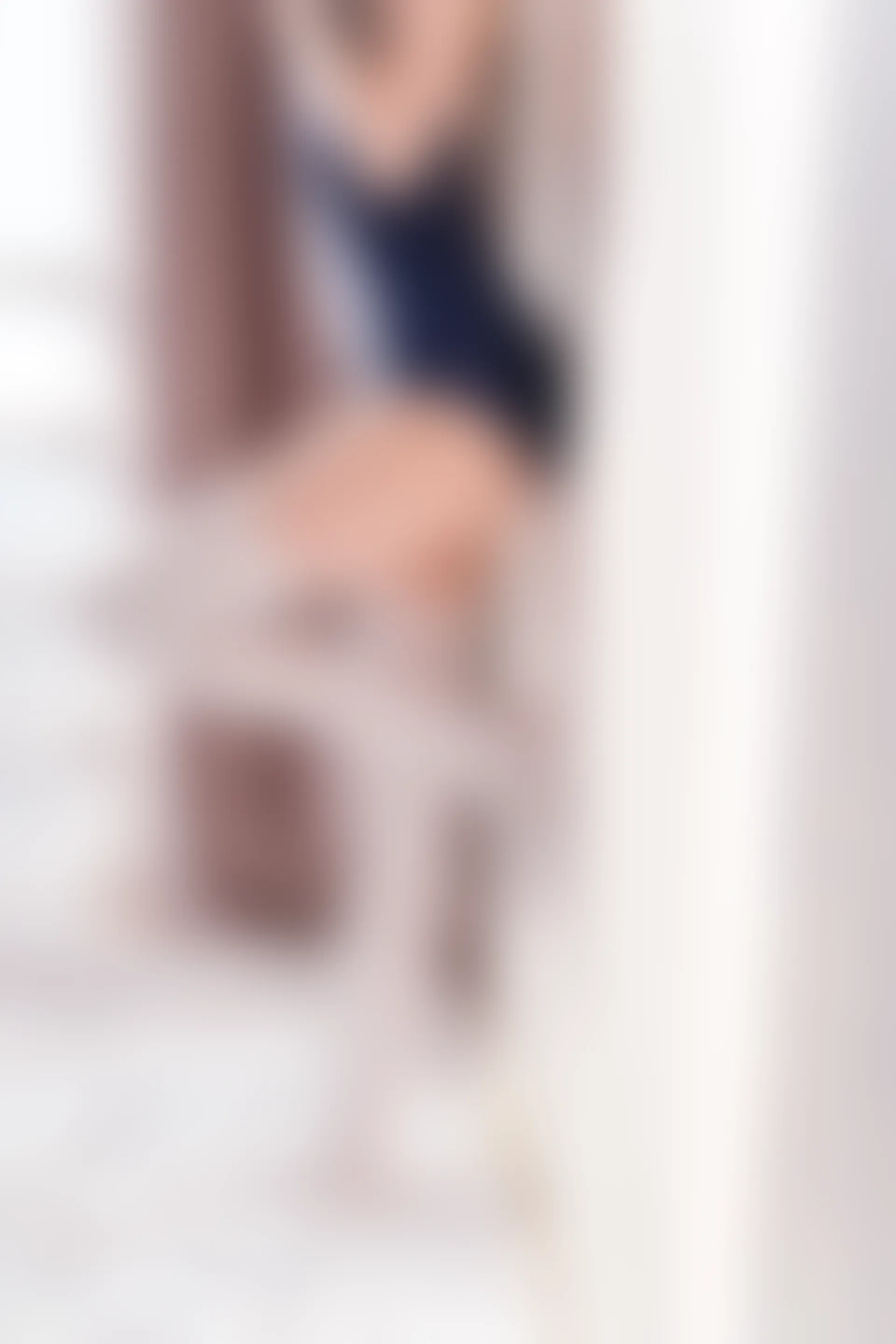 兔玩映画 夏日泳装 Vol.050 光和影 [41P-146MB]