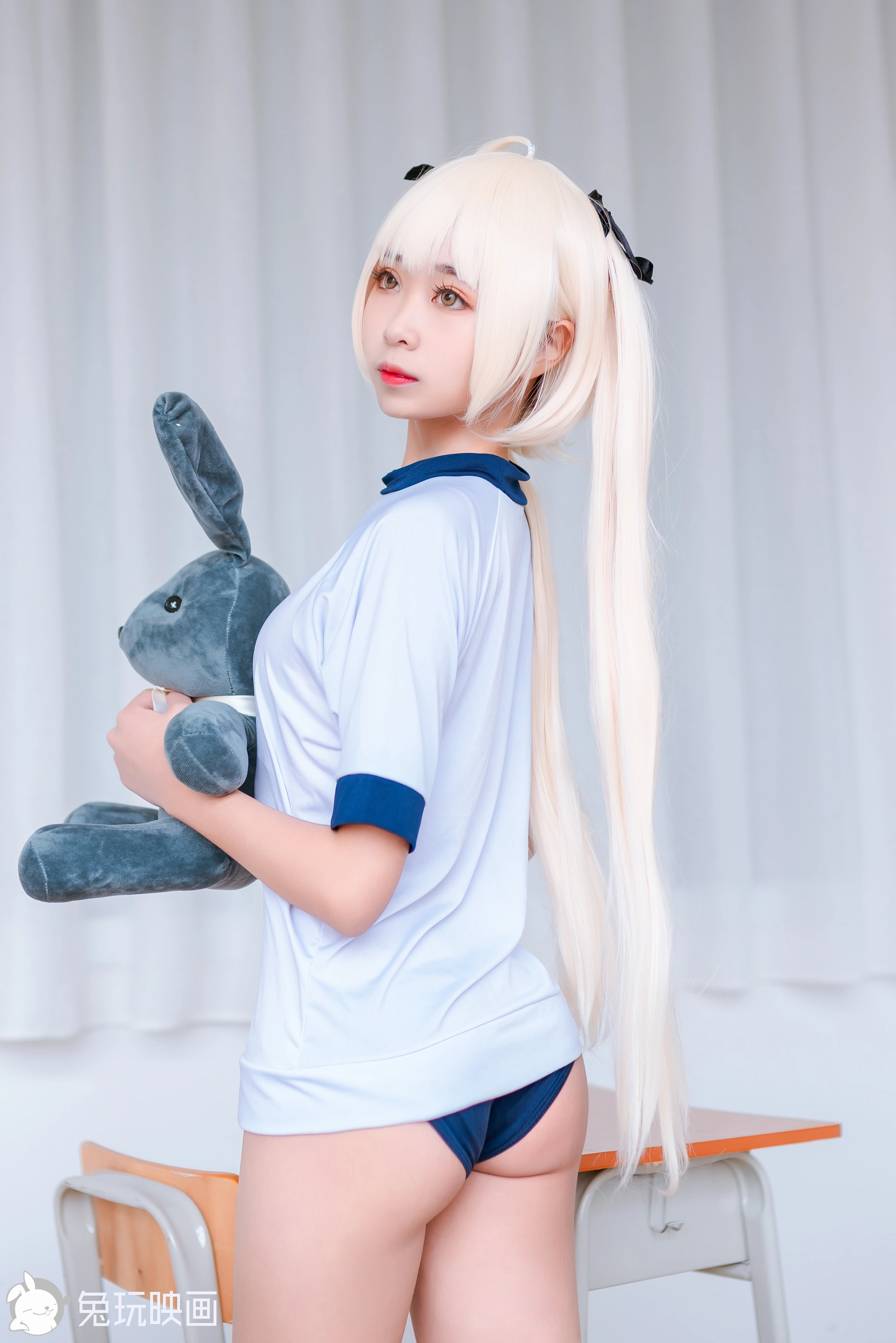 C50.003 教室里的穹妹 [40P-557MB]