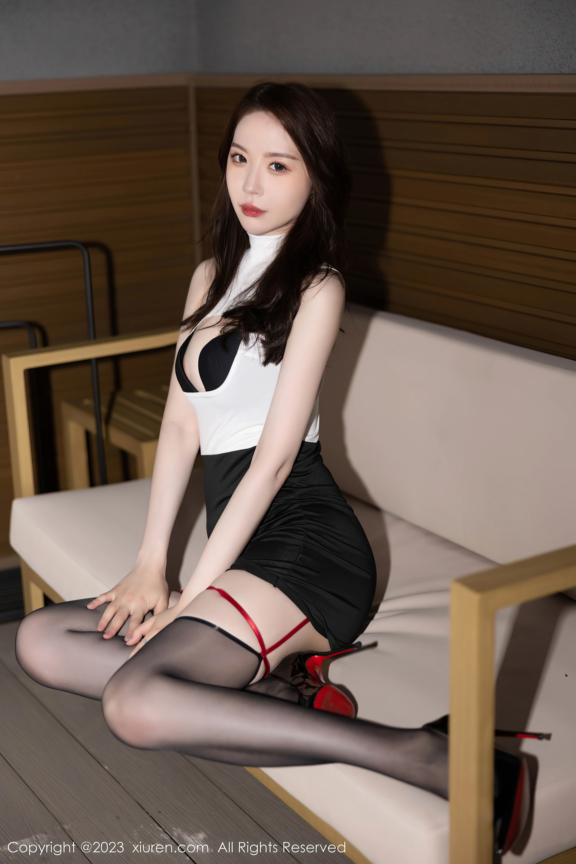 XIUREN秀人网 2023.07.19 NO.7105 梦心玥[82+1P／676MB]