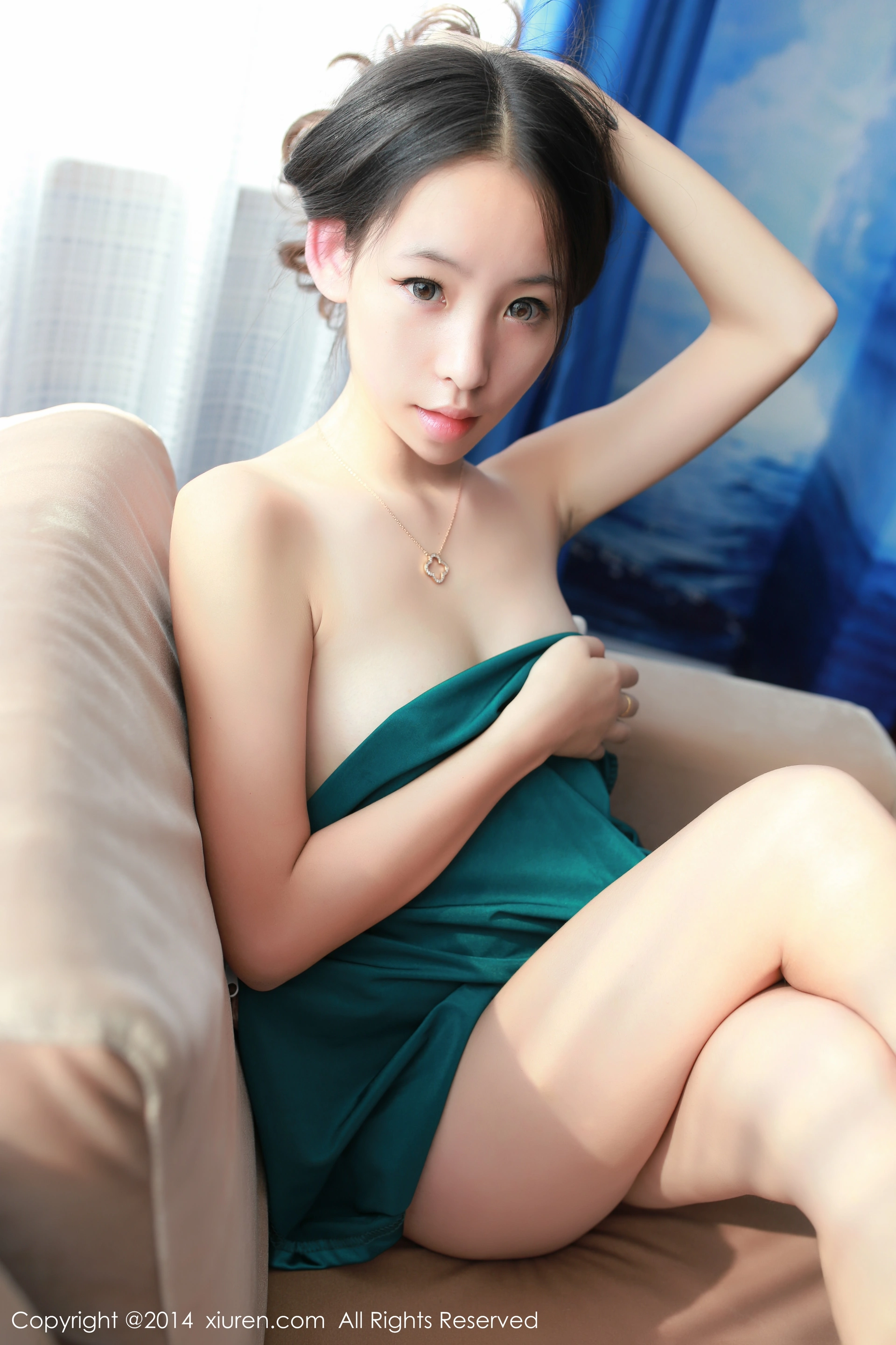 XiuRen秀人网 2014.10.14 No.223 梓萱Crystal [51+1P297M]