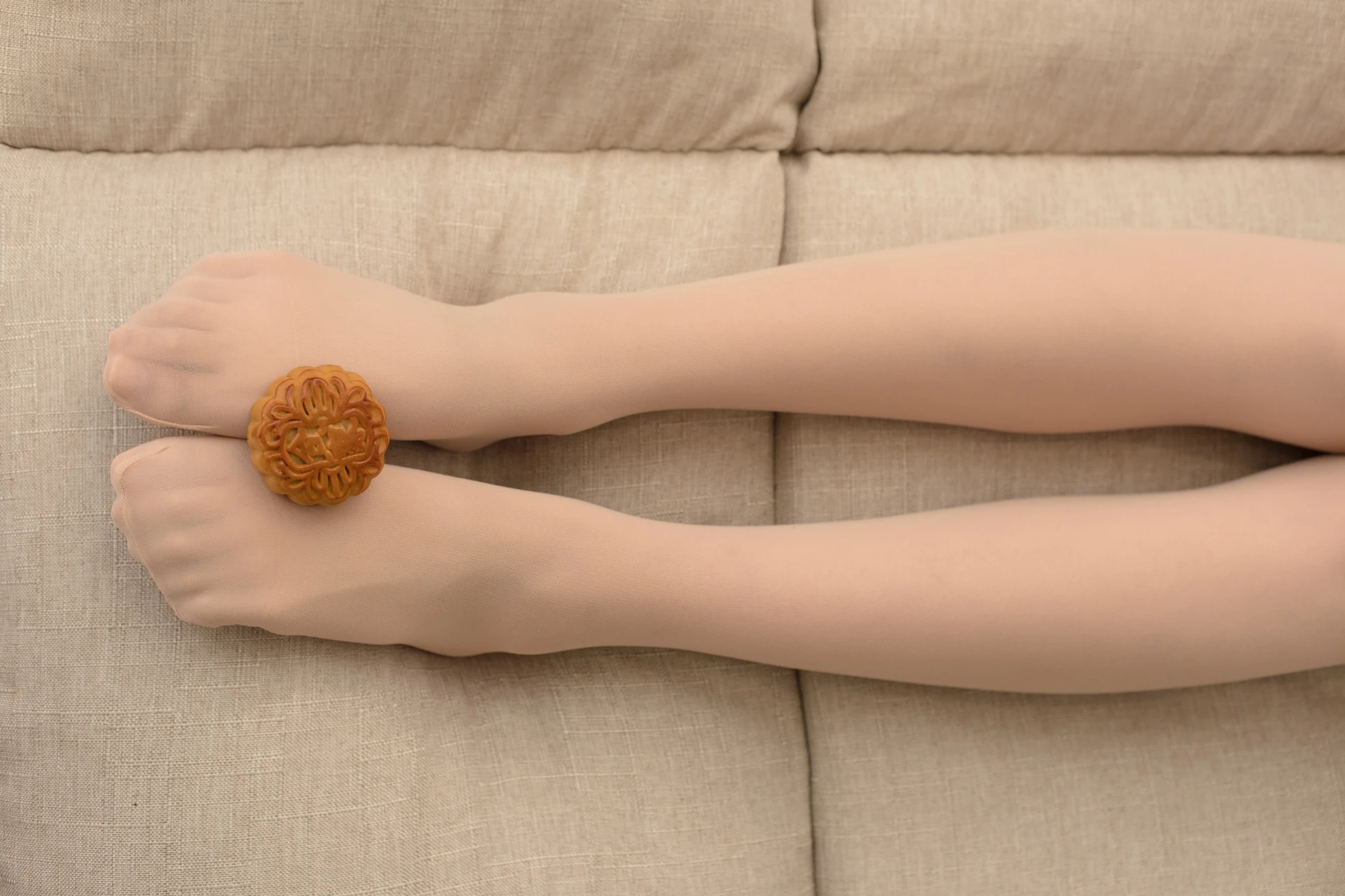 爱花写真 ALPHA-011 [122P-1.22G]森萝财团, 爱花写真, 美腿, 肉丝