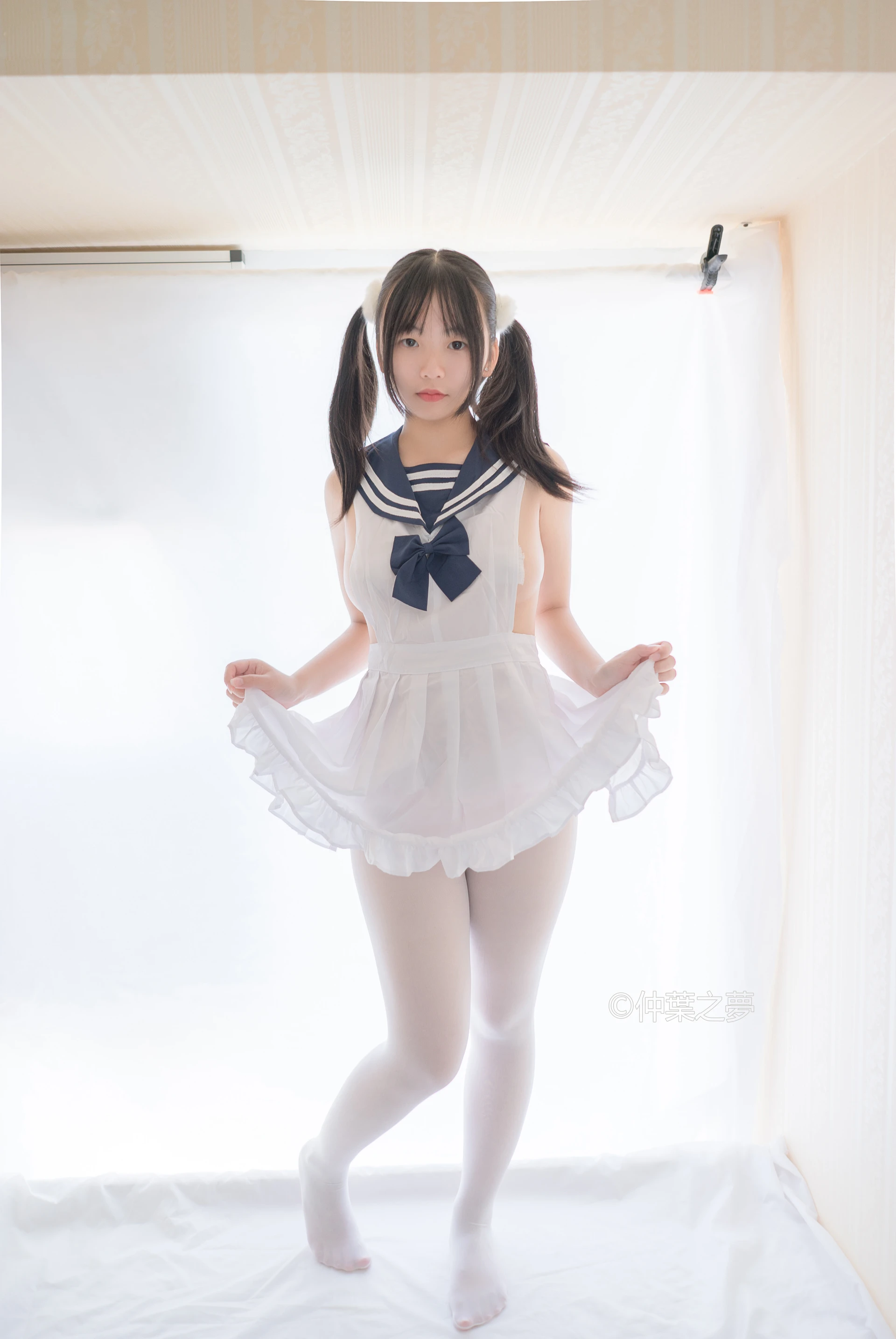 轻兰映画 Grand.002 [80P-296M]可爱, 白丝, 美腿, 轻兰映画