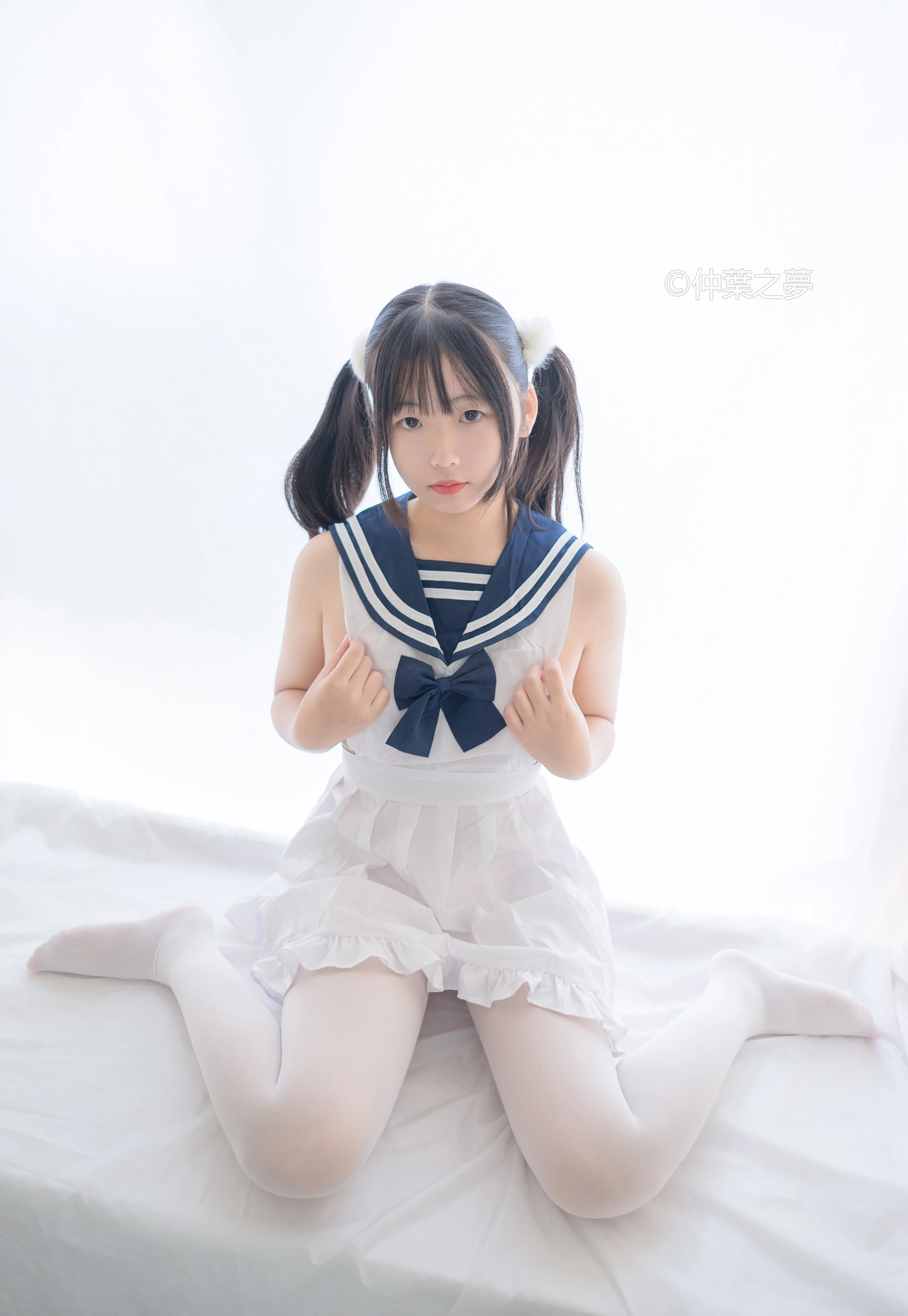 轻兰映画 Grand.002 [80P-296M]可爱, 白丝, 美腿, 轻兰映画