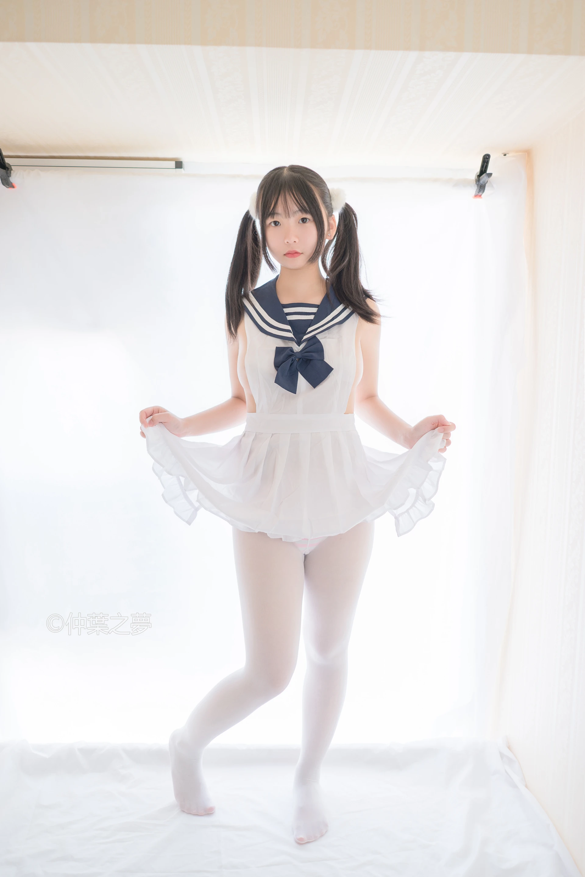 轻兰映画 Grand.002 [80P-296M]可爱, 白丝, 美腿, 轻兰映画