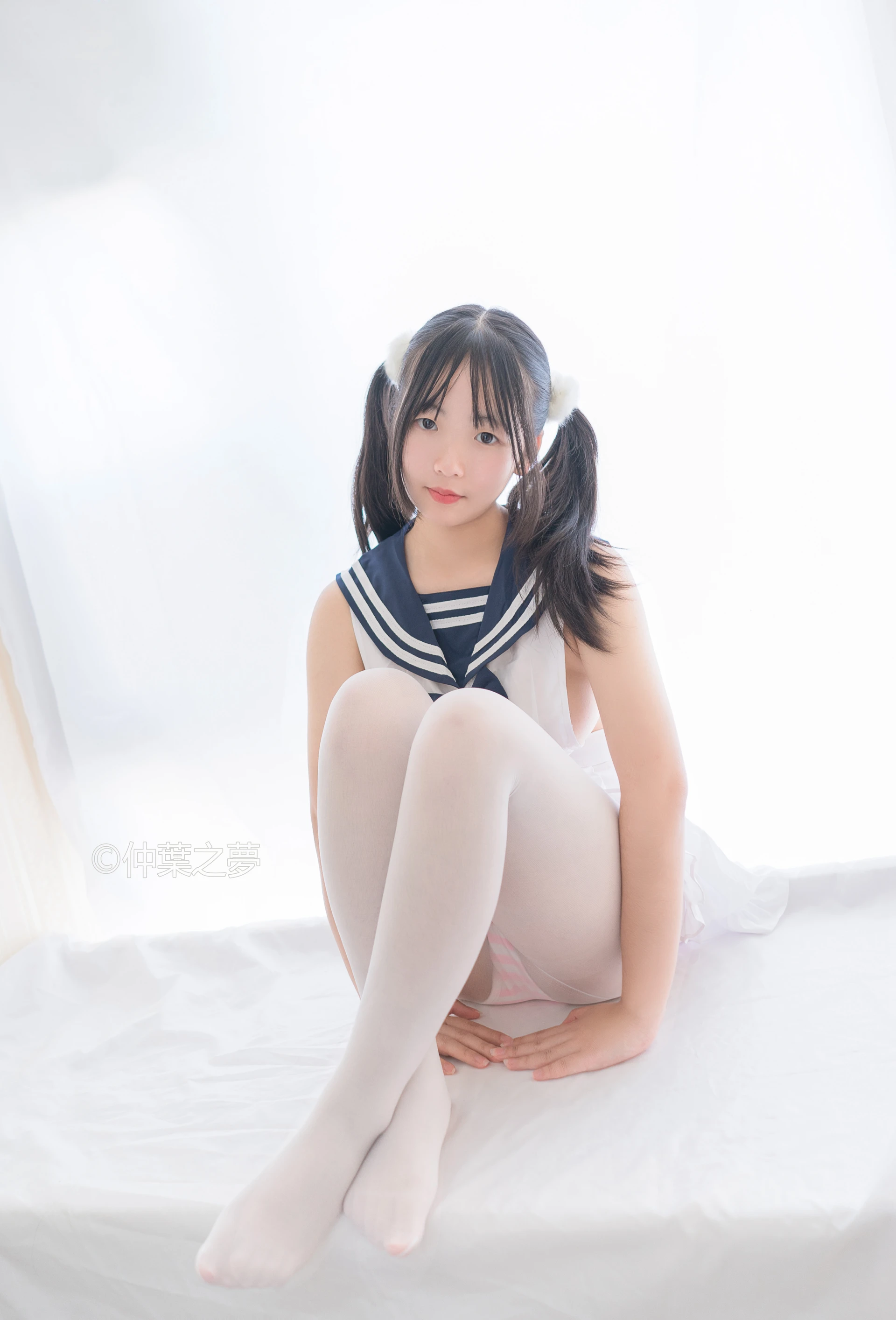 轻兰映画 Grand.002 [80P-296M]可爱, 白丝, 美腿, 轻兰映画