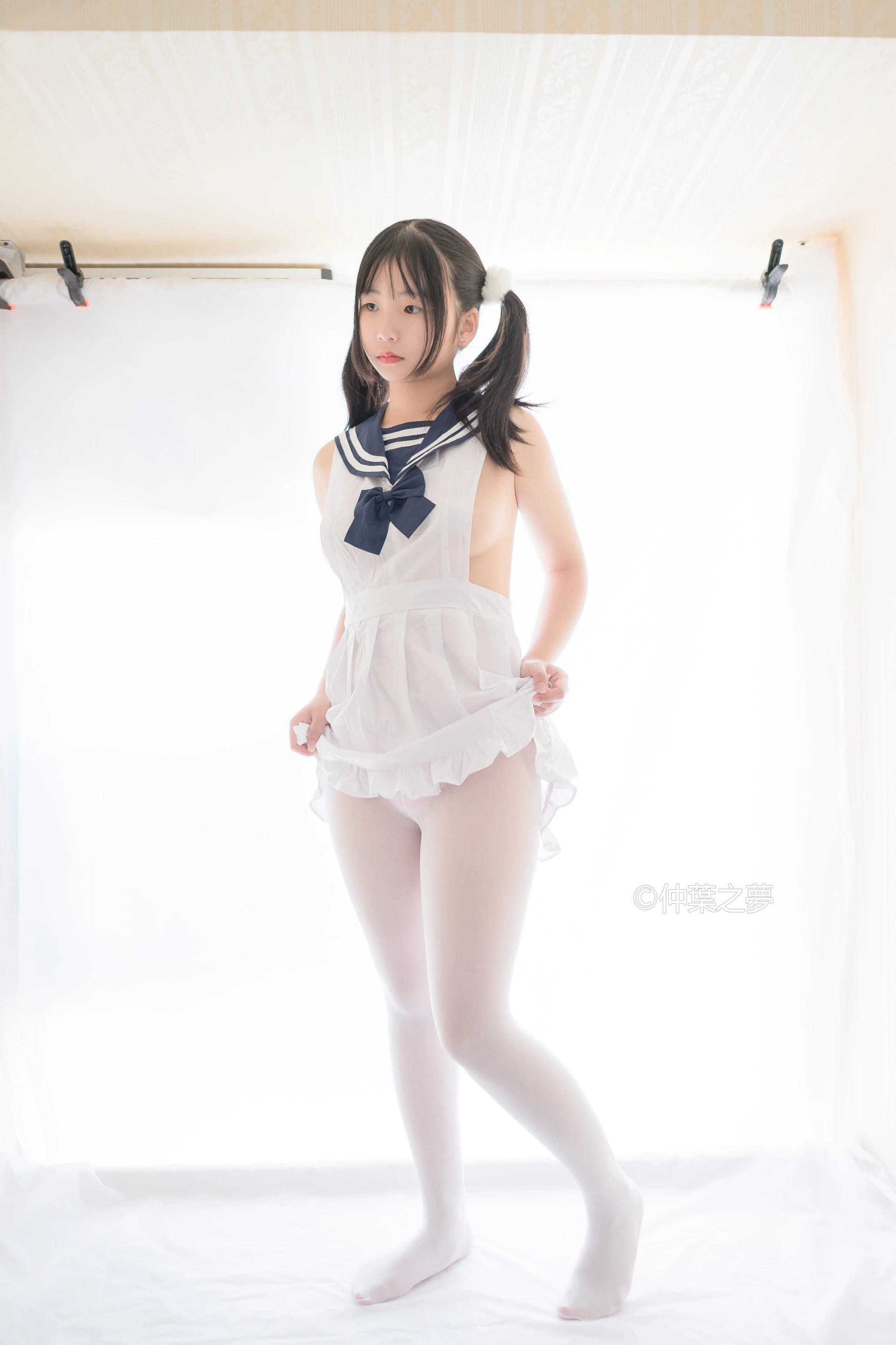 轻兰映画 Grand.002 [80P-296M]可爱, 白丝, 美腿, 轻兰映画