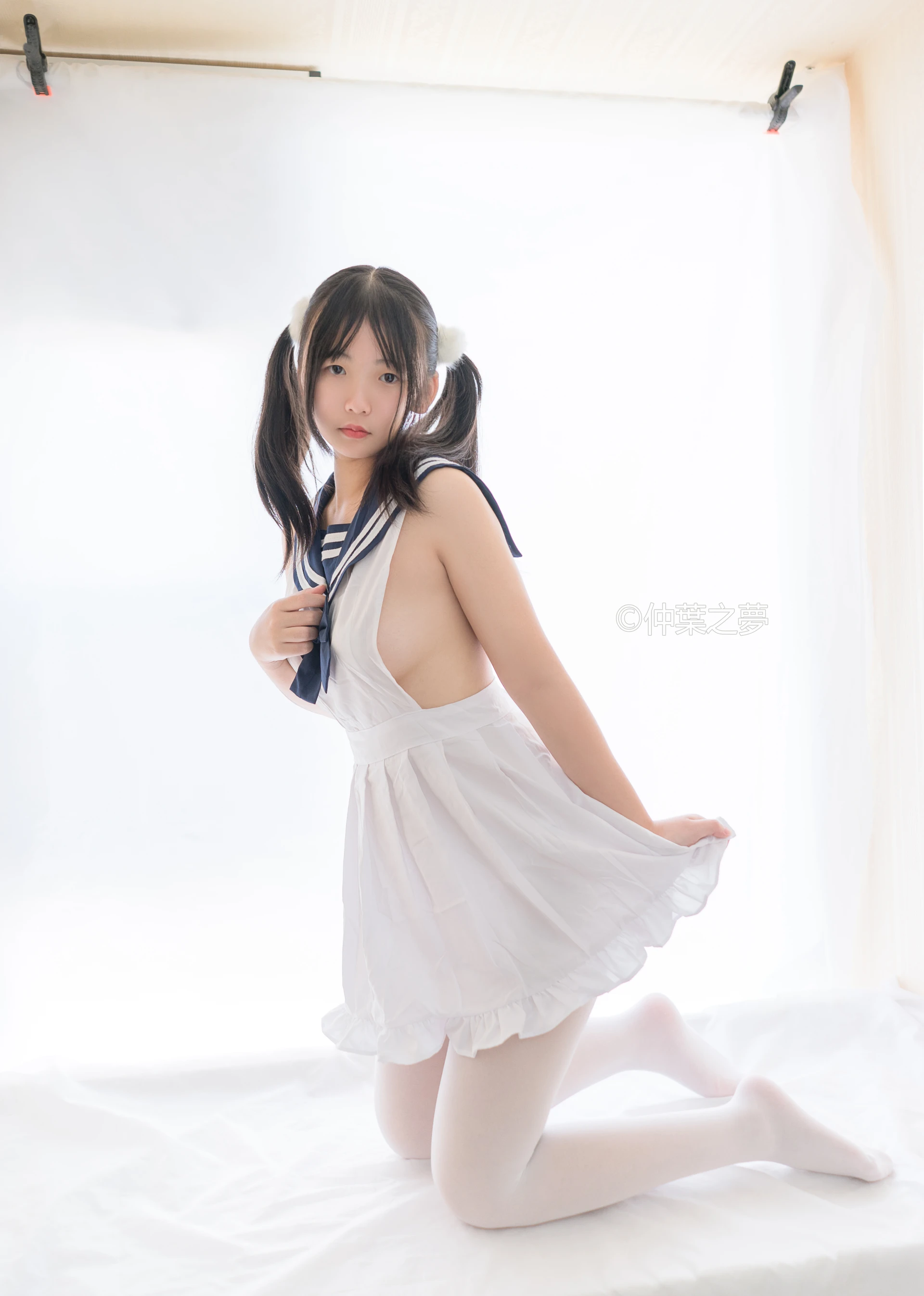 轻兰映画 Grand.002 [80P-296M]可爱, 白丝, 美腿, 轻兰映画