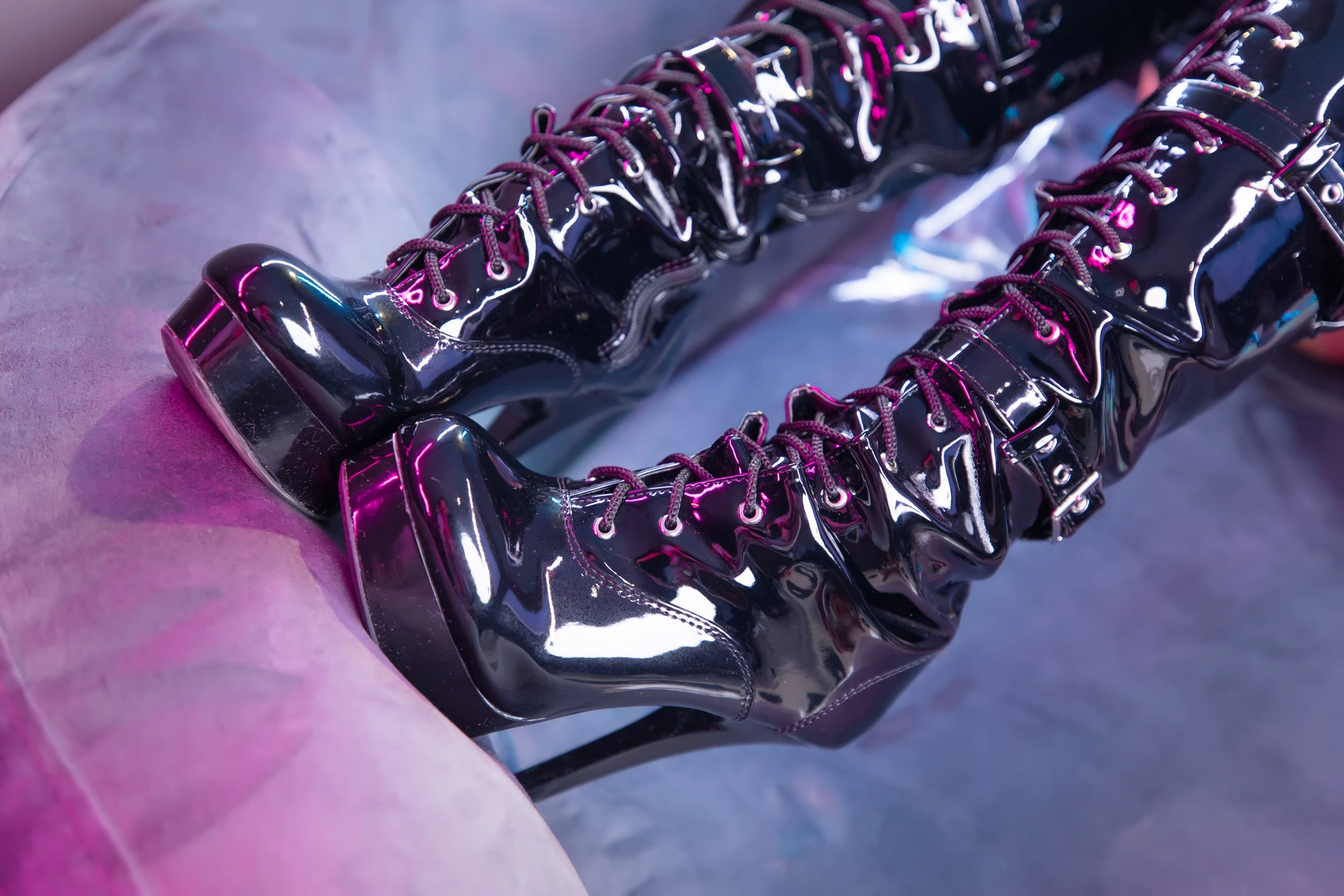 神楽坂真冬 第三季 序号16：《Girlspunk2020》 [150P2V-727MB]内衣, 双马尾, 神楽坂真冬, 美腿, 美足, 高跟鞋, 黑丝