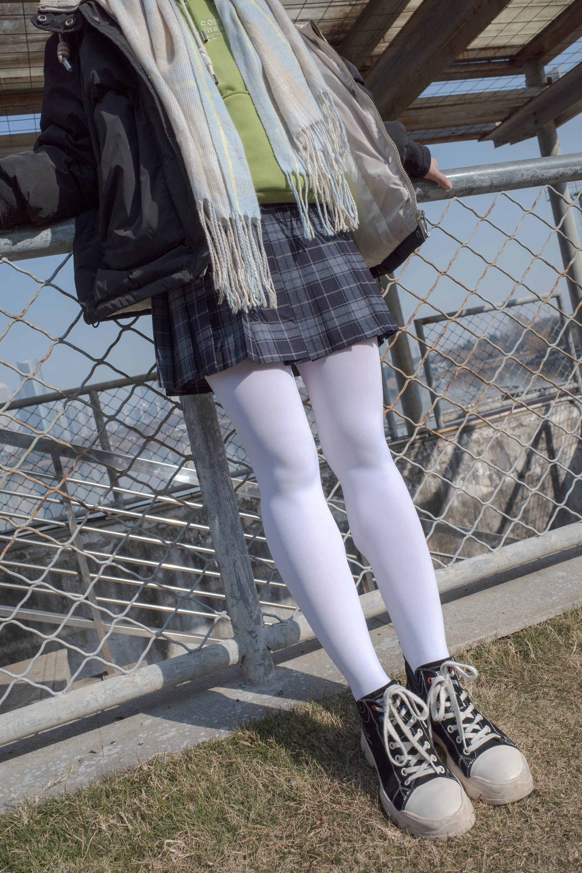 森萝财团 有料-22 [84P-1.09G]JK, JK制服, 学生装, 有料, 校服, 森萝财团, 白丝, 美腿, 美足