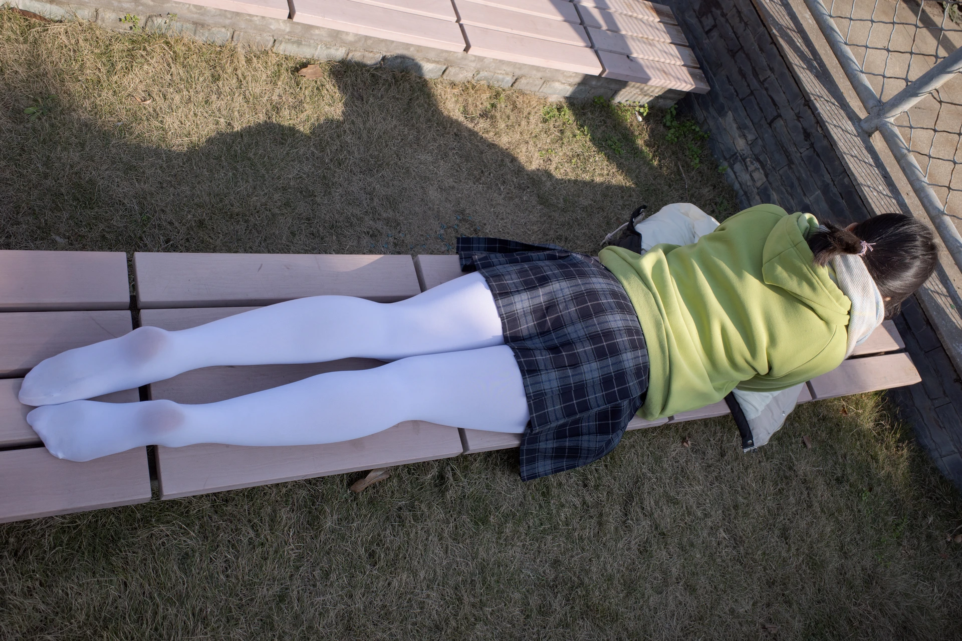 森萝财团 有料-22 [84P-1.09G]JK, JK制服, 学生装, 有料, 校服, 森萝财团, 白丝, 美腿, 美足