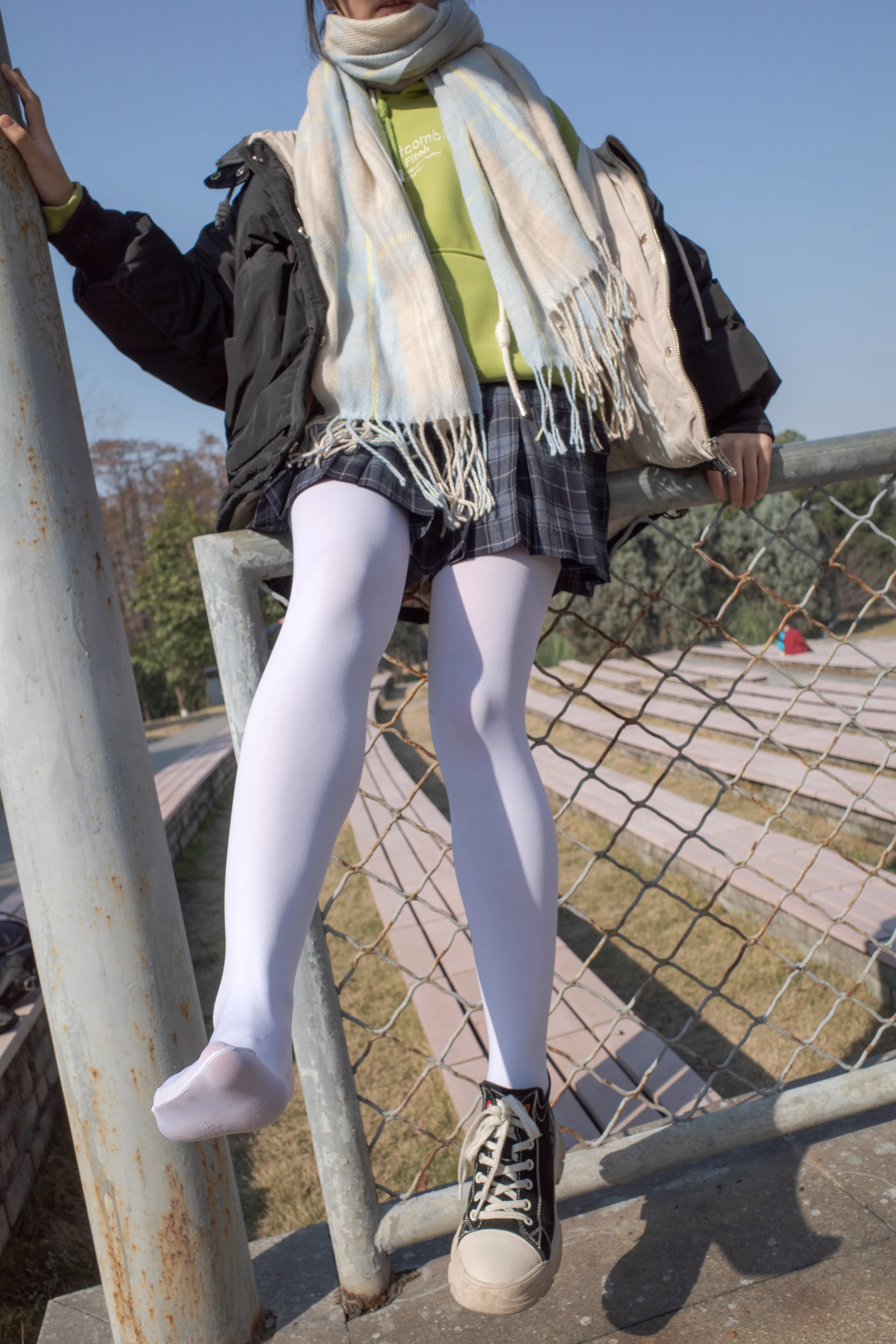 森萝财团 有料-22 [84P-1.09G]JK, JK制服, 学生装, 有料, 校服, 森萝财团, 白丝, 美腿, 美足