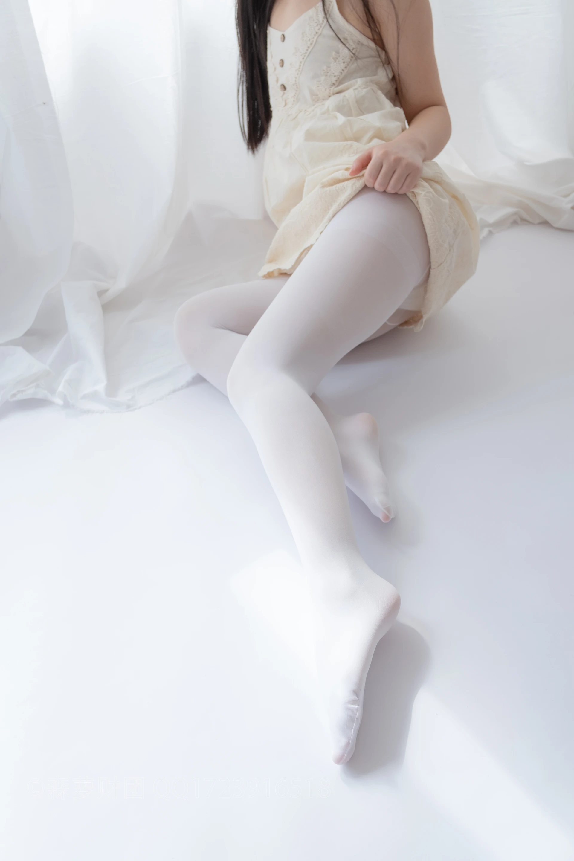 爱花写真 ALPHA-013 [90P-788M]可爱, 森萝财团, 爱花写真, 白丝, 美腿, 美足