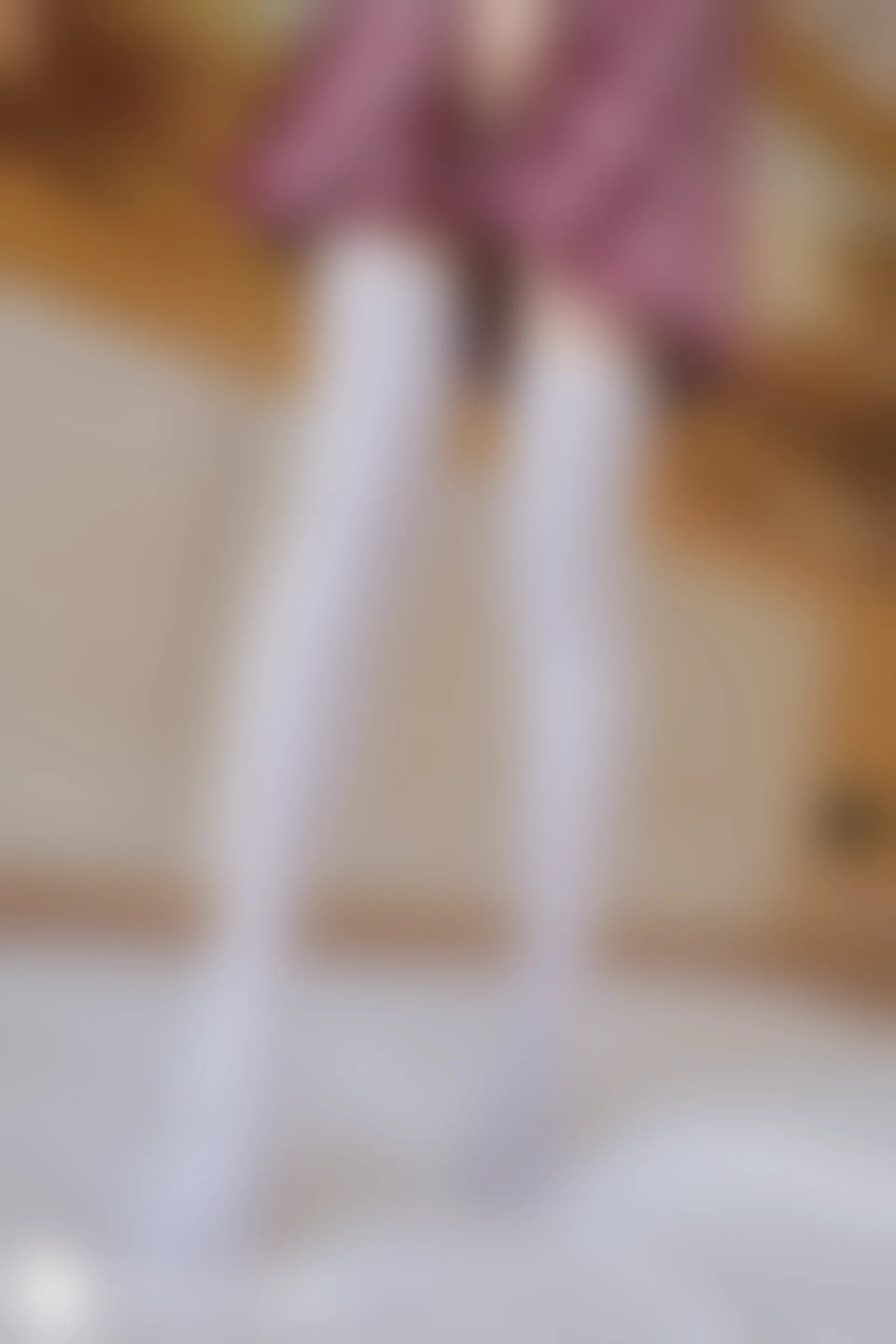 C32.005 红色格裙和白丝 [40P-81MB]