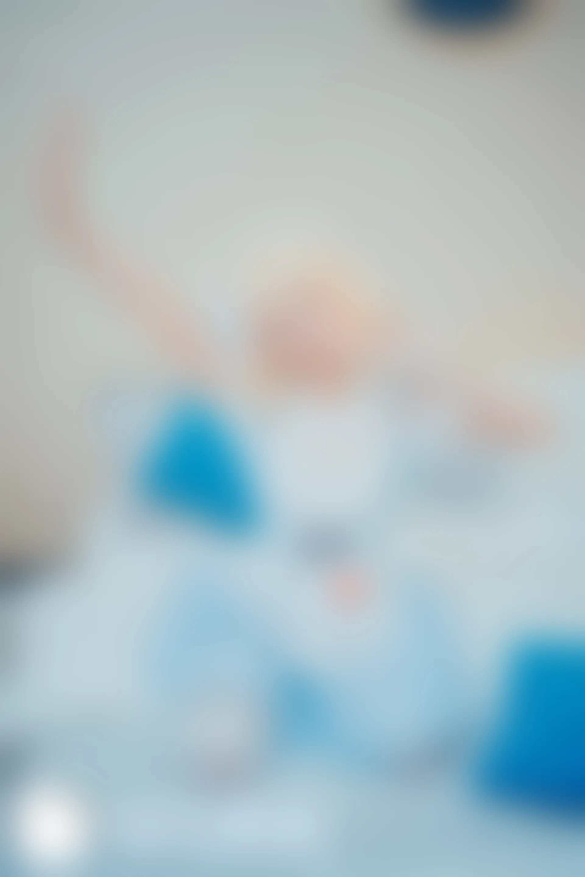 C34.007 蓝色女仆 [40P-709MB]