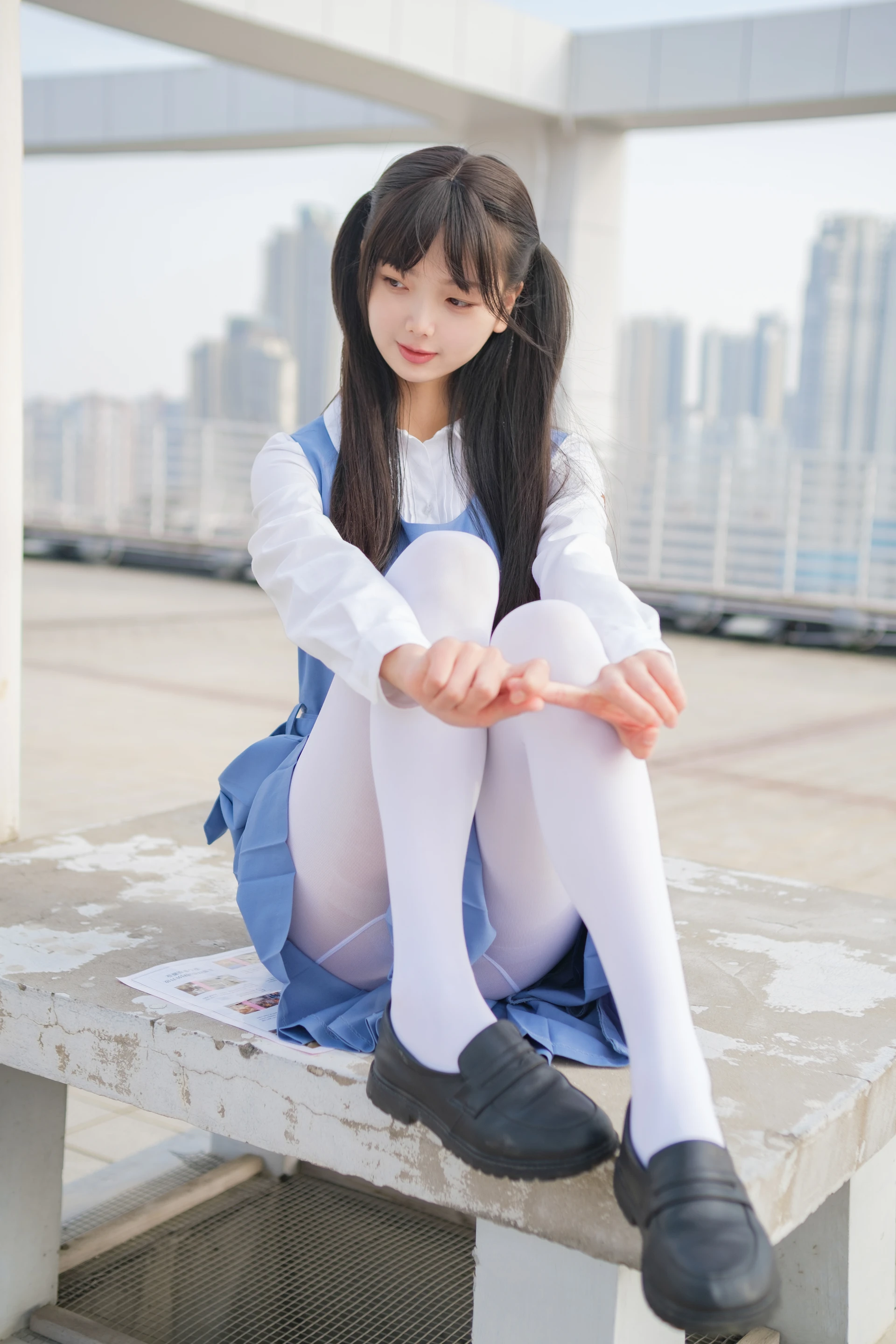 稚乖画册 晴空-02 赤西夜夜 JK制服白丝双马尾 [79P1V-1.1GB]JK, JK制服, 双马尾, 可爱, 晴空, 白丝, 稚乖画册, 美腿, 美足, 赤西夜夜