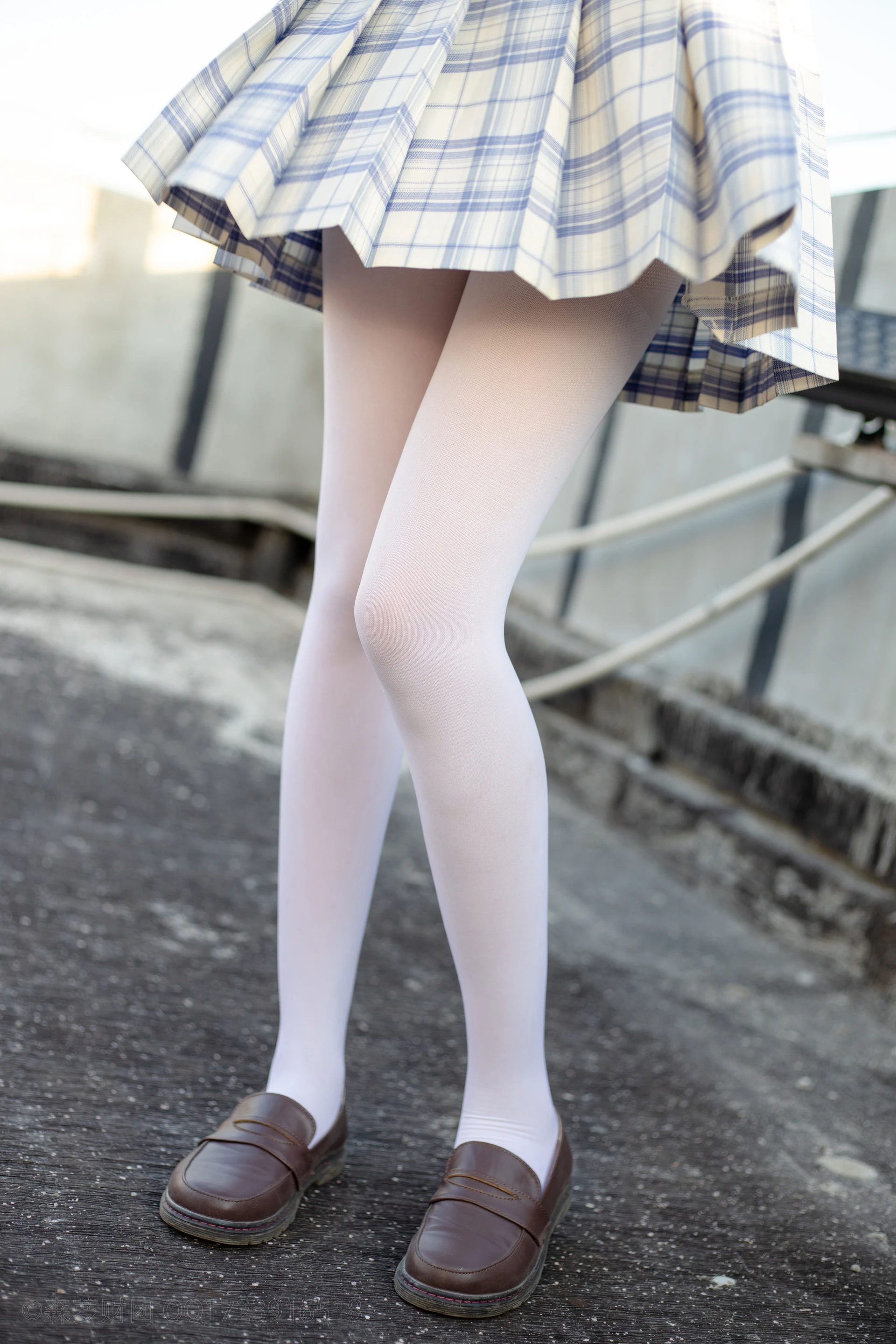 森萝财团 SSR-011 [104P-1.36G]可爱, 森萝财团, 白丝, 美腿, 美足