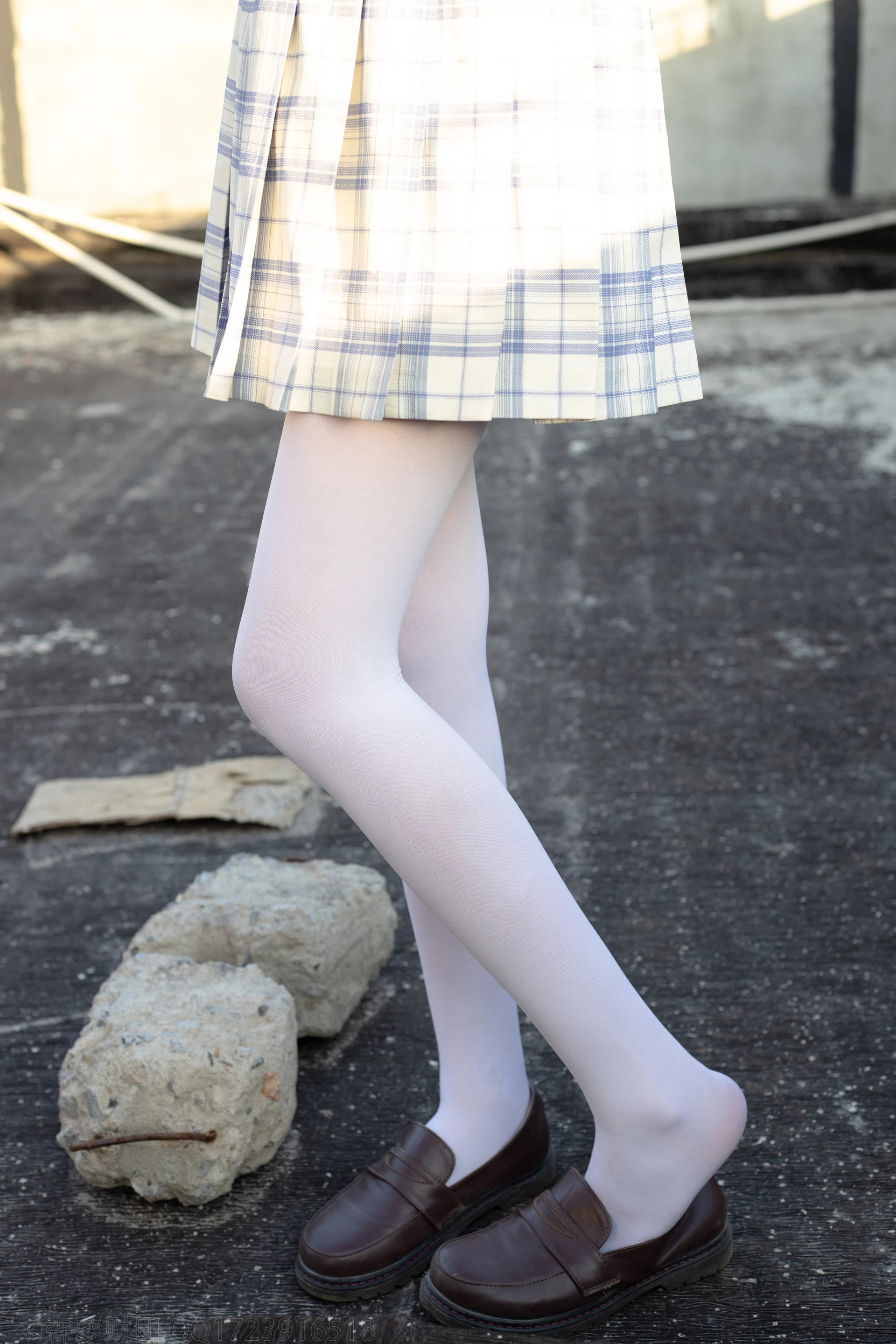 森萝财团 SSR-011 [104P-1.36G]可爱, 森萝财团, 白丝, 美腿, 美足
