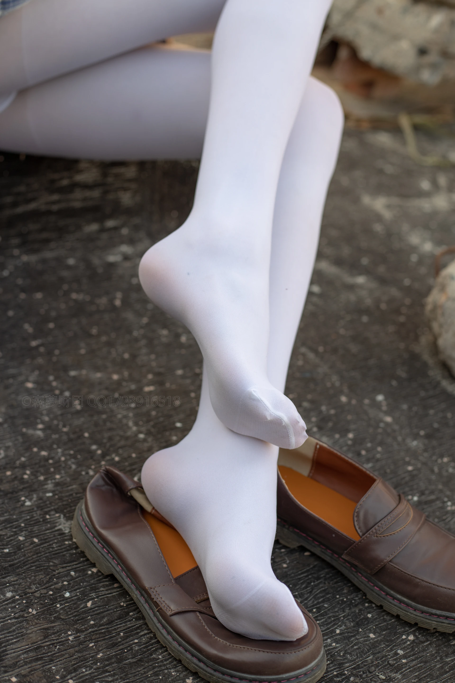 森萝财团 SSR-011 [104P-1.36G]可爱, 森萝财团, 白丝, 美腿, 美足