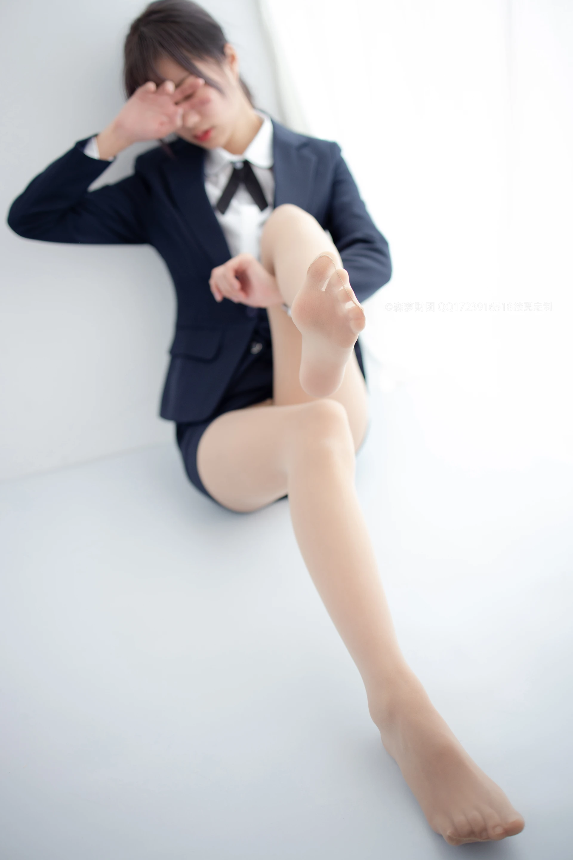 森萝财团 X-050-DZ [146P1V-2.85G]制服, 森萝财团, 美腿, 肉丝