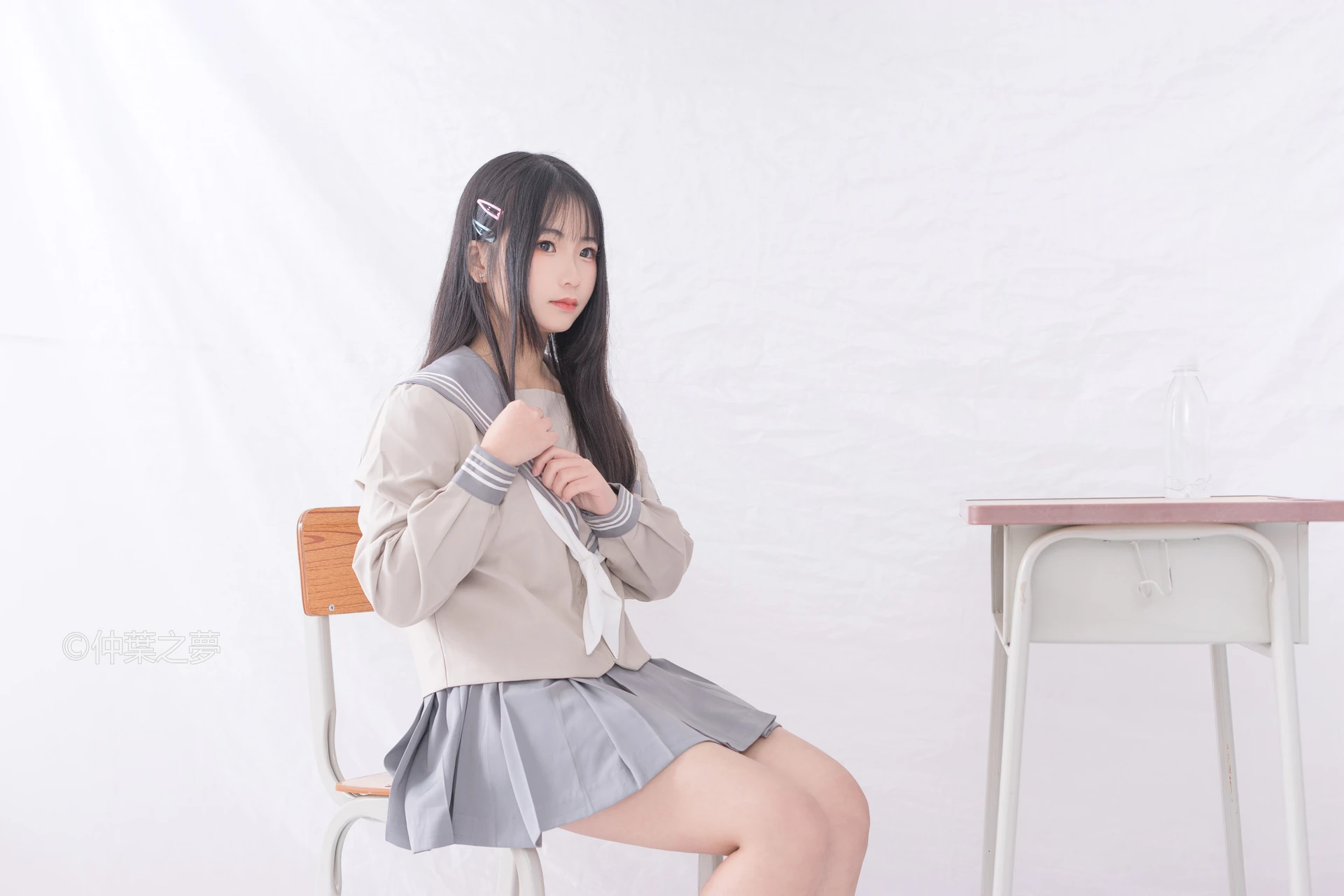 轻兰映画 Grand.008 [81P-307M]白丝, 美腿, 美足, 轻兰映画