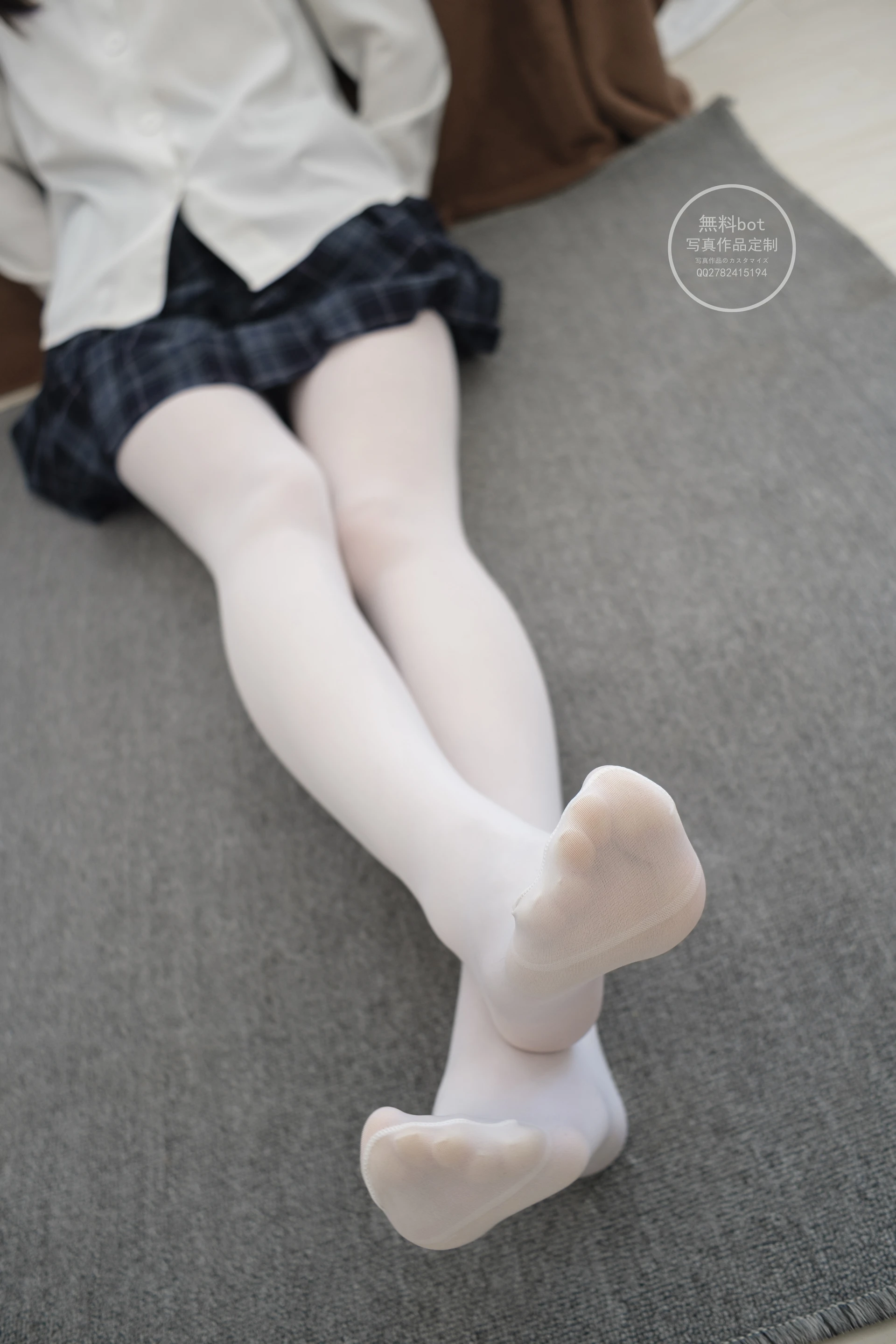 森萝财团 有料-18 [71P-780M]JK, JK制服, 可爱, 学生装, 有料, 校服, 森萝财团, 白丝, 美腿, 美足