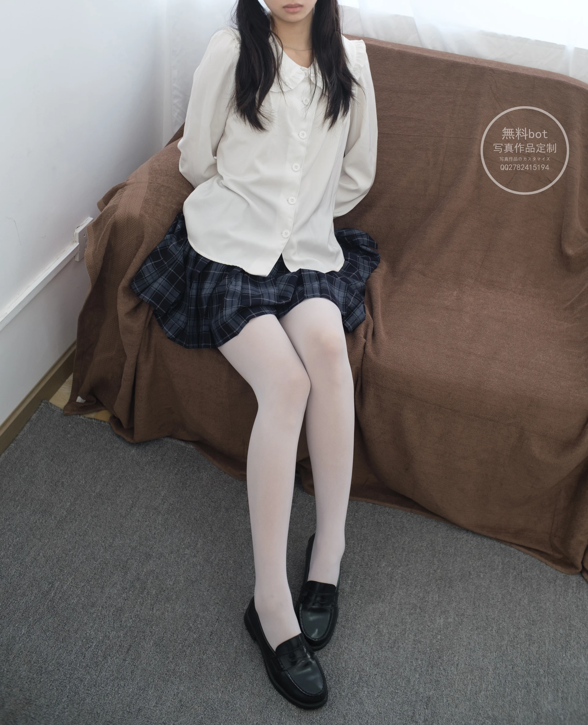 森萝财团 有料-18 [71P-780M]JK, JK制服, 可爱, 学生装, 有料, 校服, 森萝财团, 白丝, 美腿, 美足