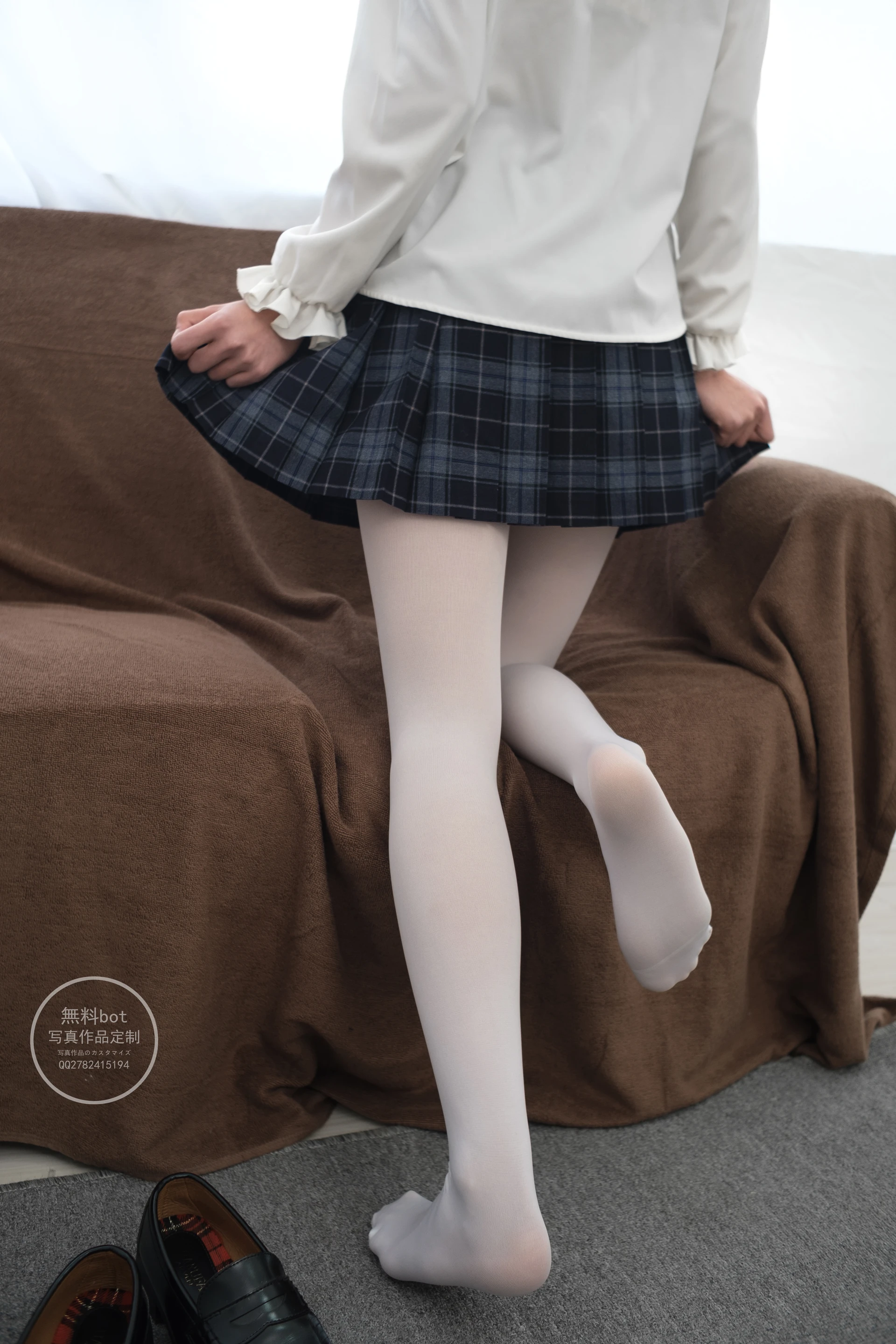 森萝财团 有料-18 [71P-780M]JK, JK制服, 可爱, 学生装, 有料, 校服, 森萝财团, 白丝, 美腿, 美足